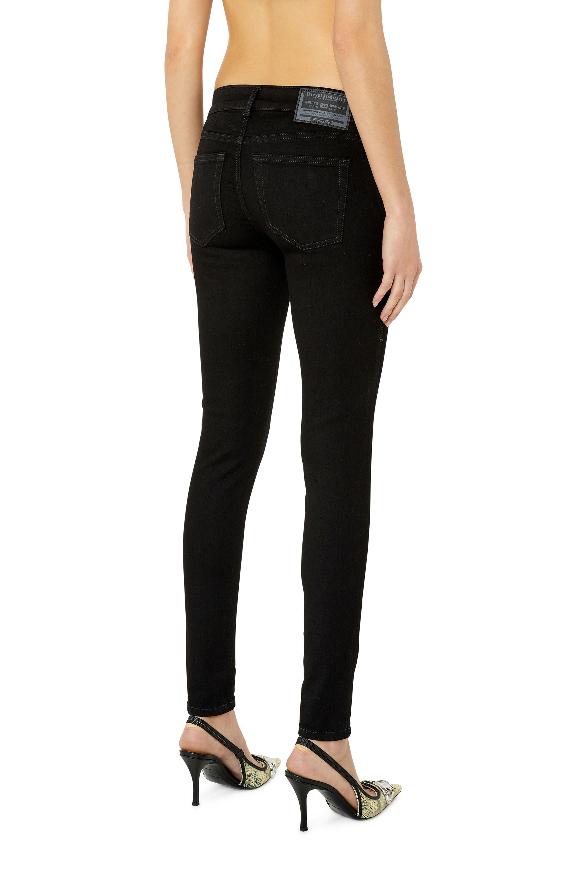Diesel - 2018 SLANDY-LOW 069EF Super skinny Jeans, Schwarz/Dunkelgrau - Image 2