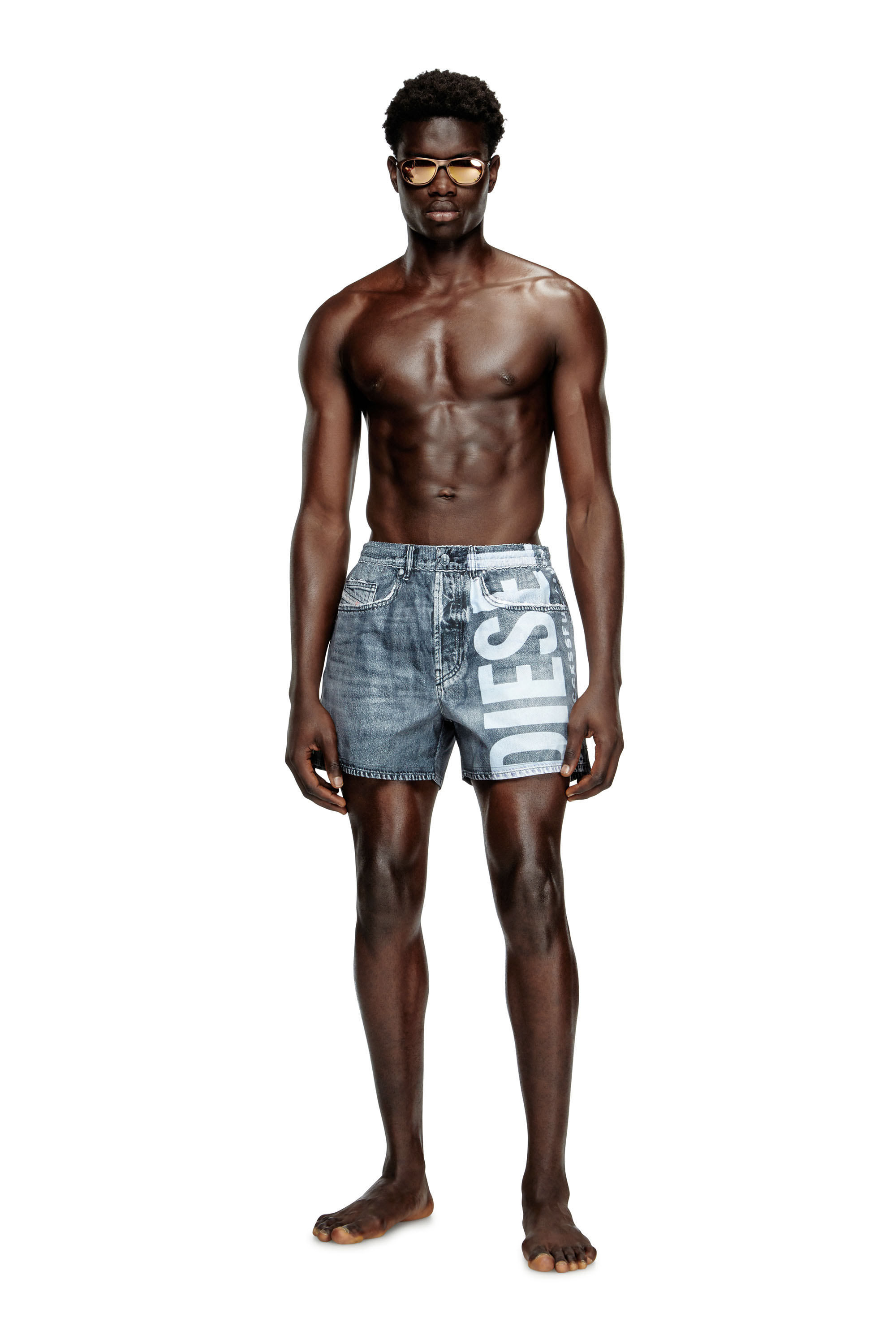 Diesel - KEN-37-DNM, Herren Mittellange Trompe l'œil-Badeshorts aus Denim in Grau - 1