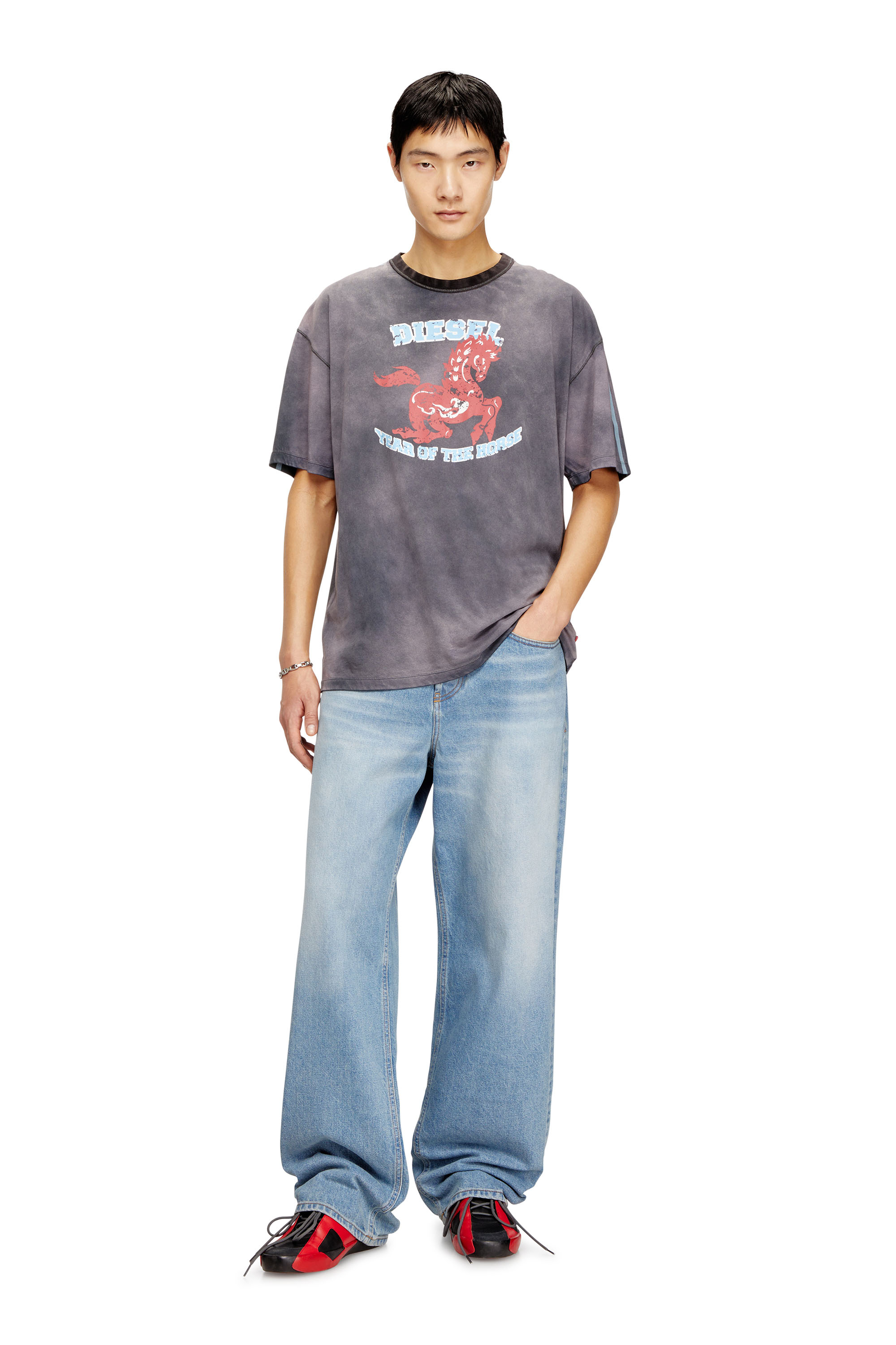 Diesel - CL-T-BOXT-HORSE, Herren Baumwoll-T-Shirt mit Pferde-Grafikdruck in Grau - 2