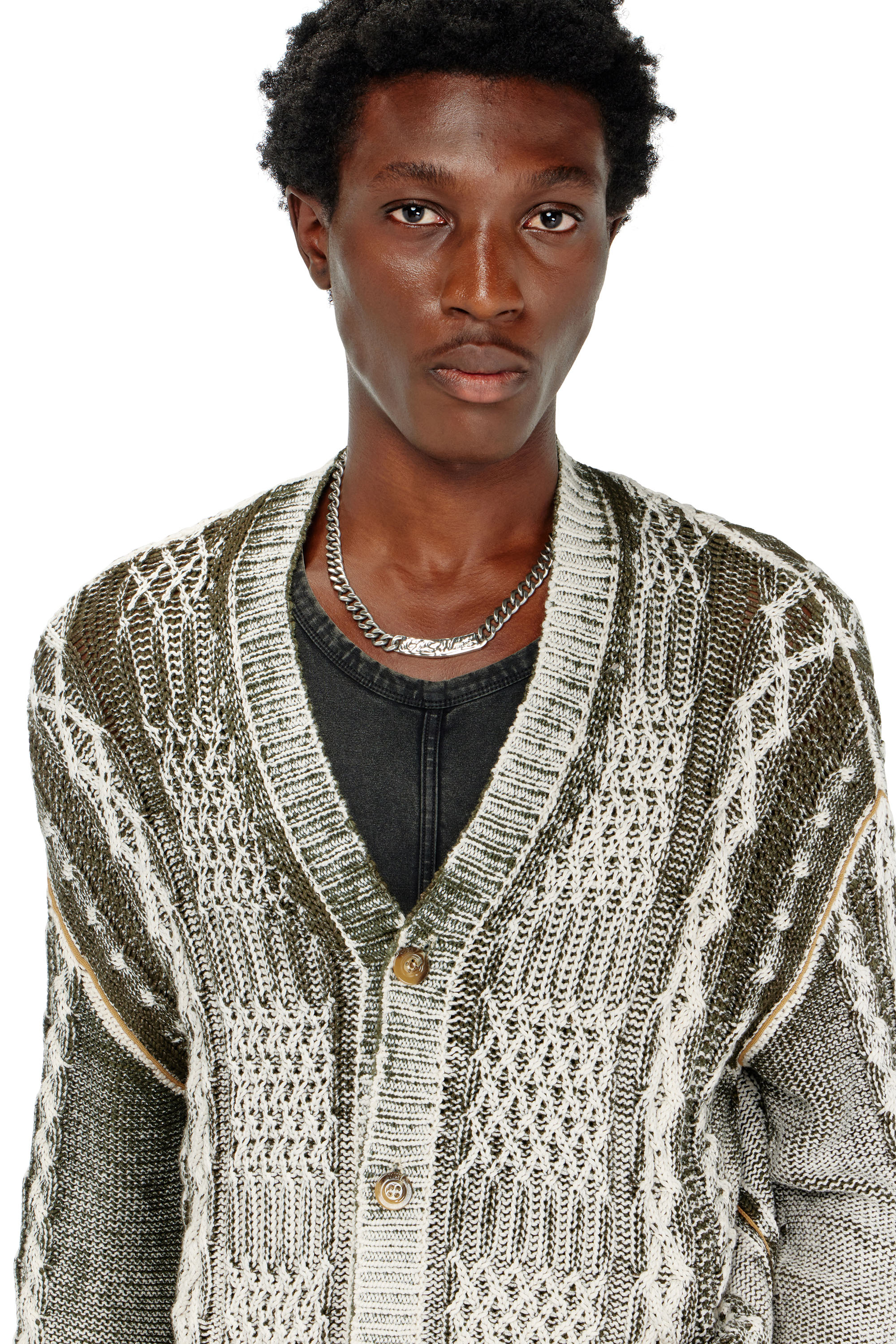 Diesel - K-MIOTO, Herren Behandelter Cardigan aus Zopfmusterstrick in Weiss/Grau - 5