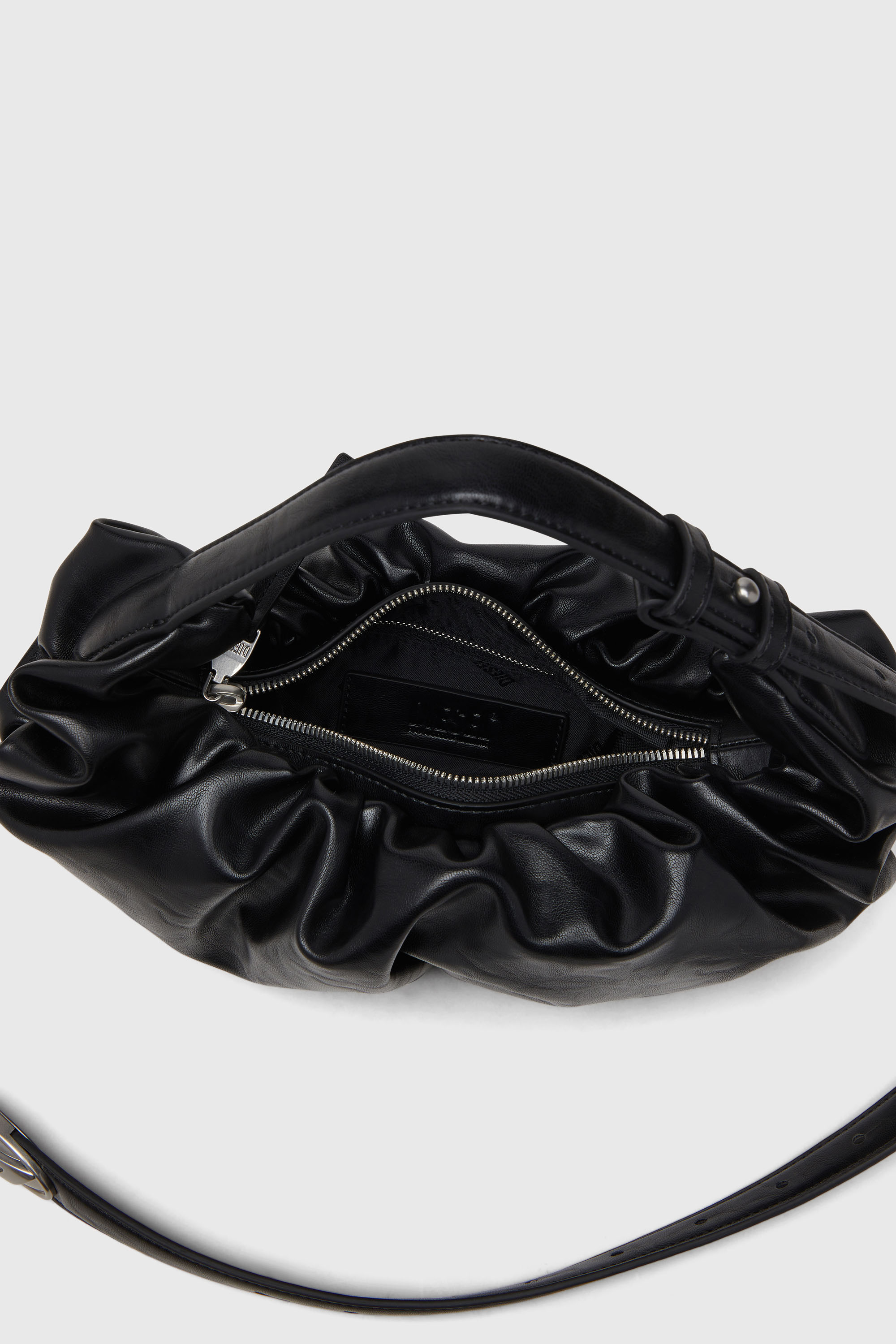 Diesel - GRAB-D HOBO S, Damen Grab-D-Small Hobo-Tasche mit gerafftem Design in Schwarz - 4