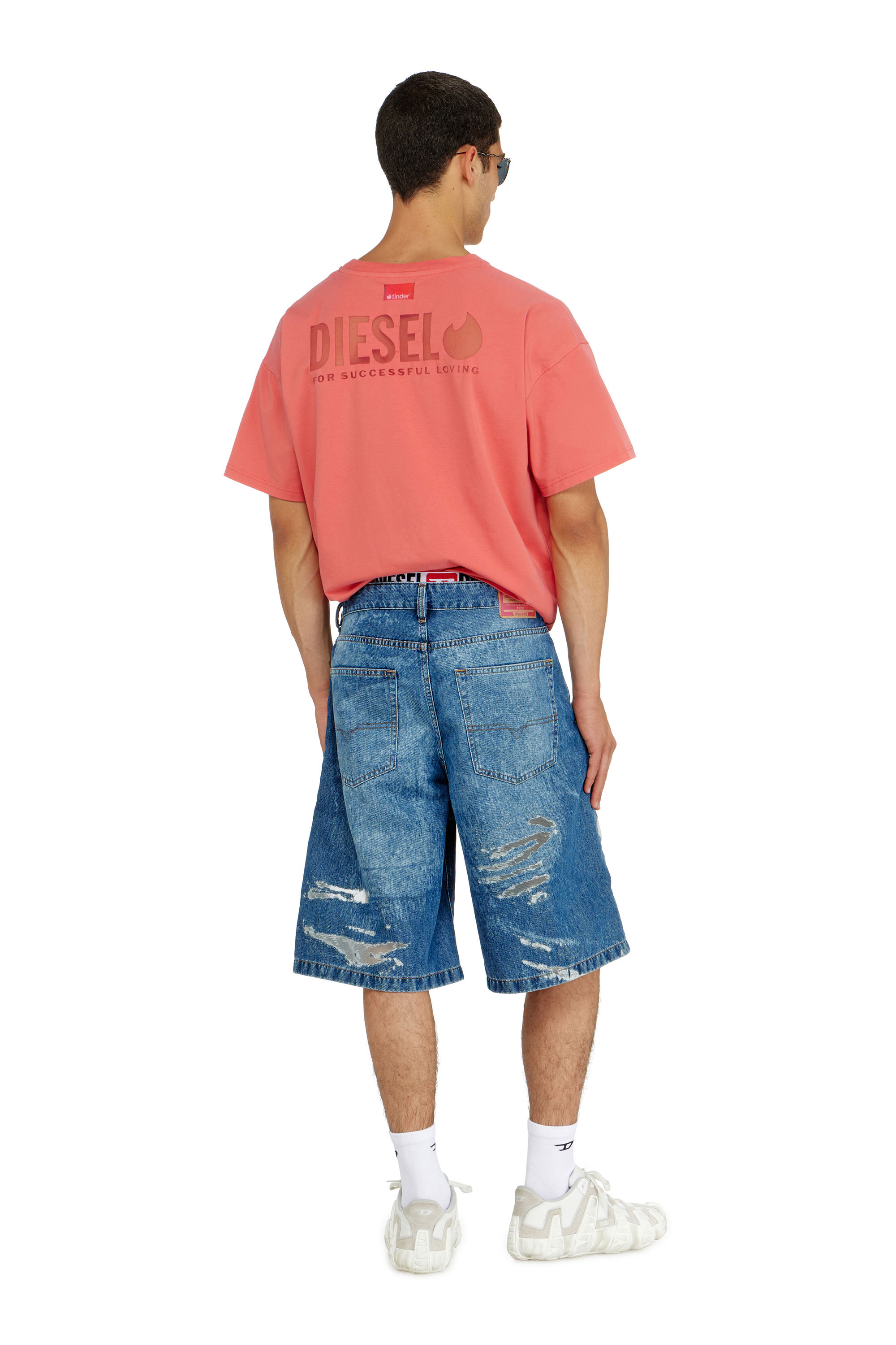 Diesel - PR-T-NORM-CHITIND-R, Unisex T-Shirt mit transparentem Logo auf der R&uuml;ckseite in Korallrosa - 2