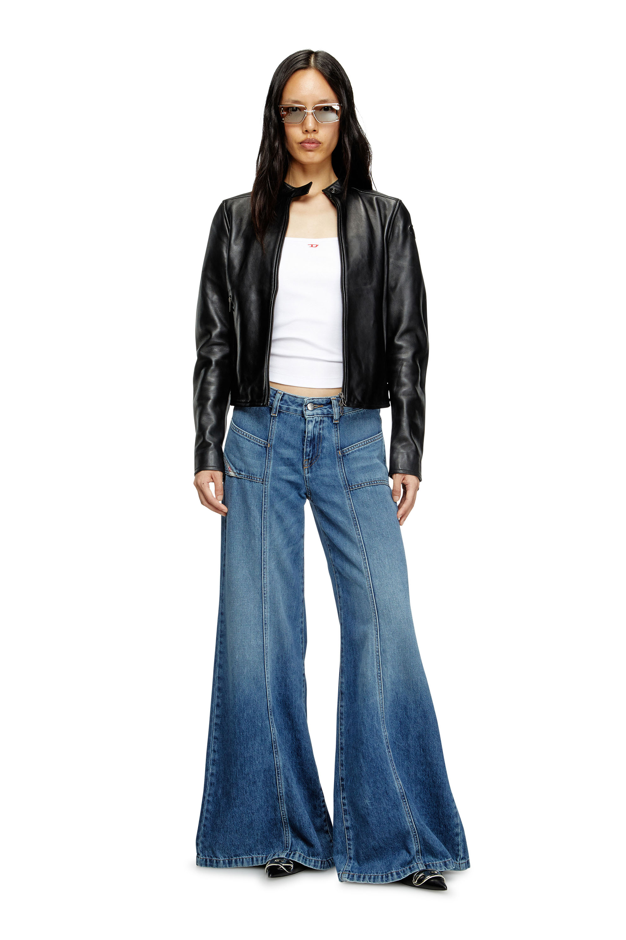 Flare Jeans D-Akii 09M56