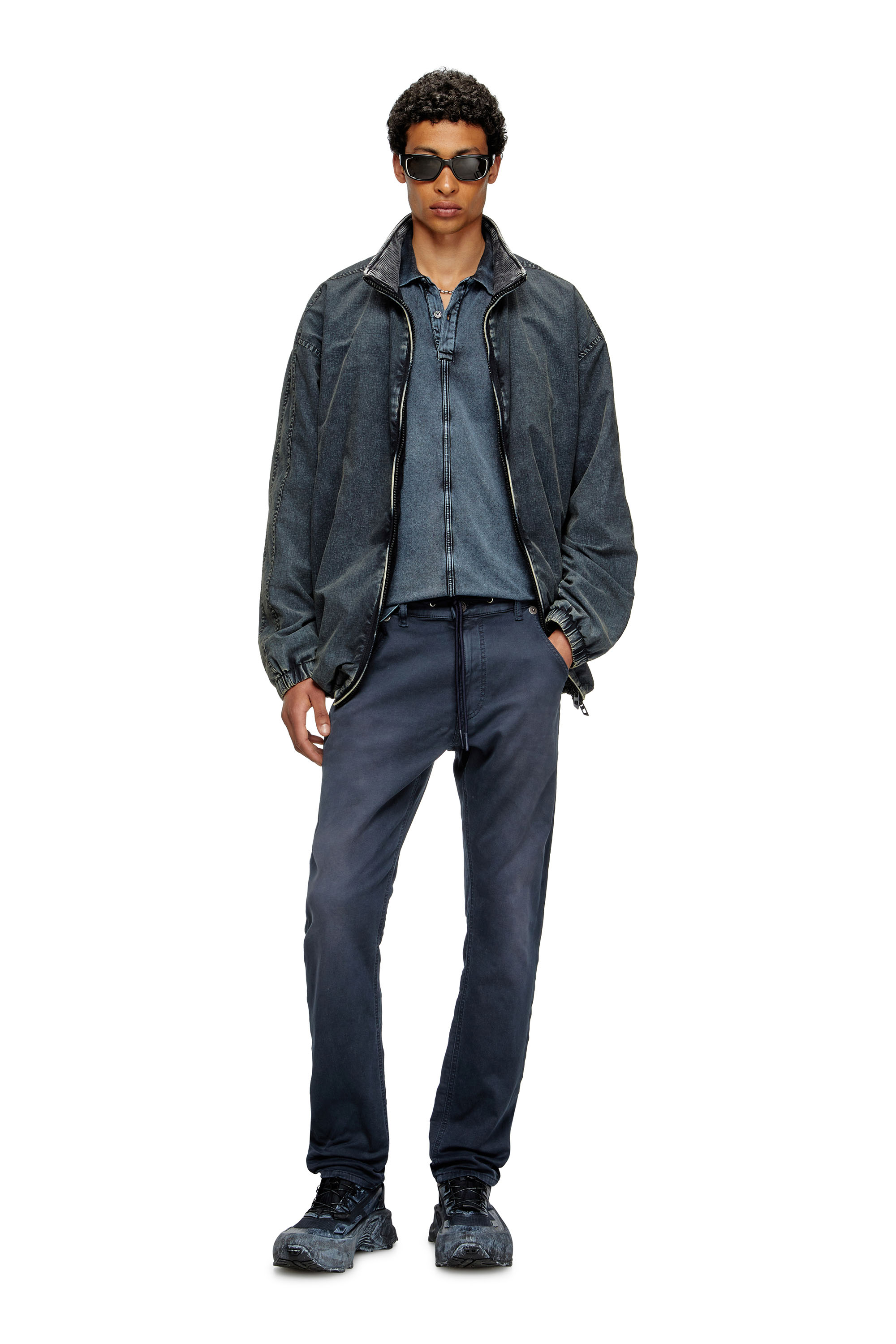 Regular 2032 D-Krooley Joggjeans® 0670M, Dunkelblau Diesel - Herren Regular 2032 D-Krooley Joggjeans® 0670M, Dunkelblau - 1