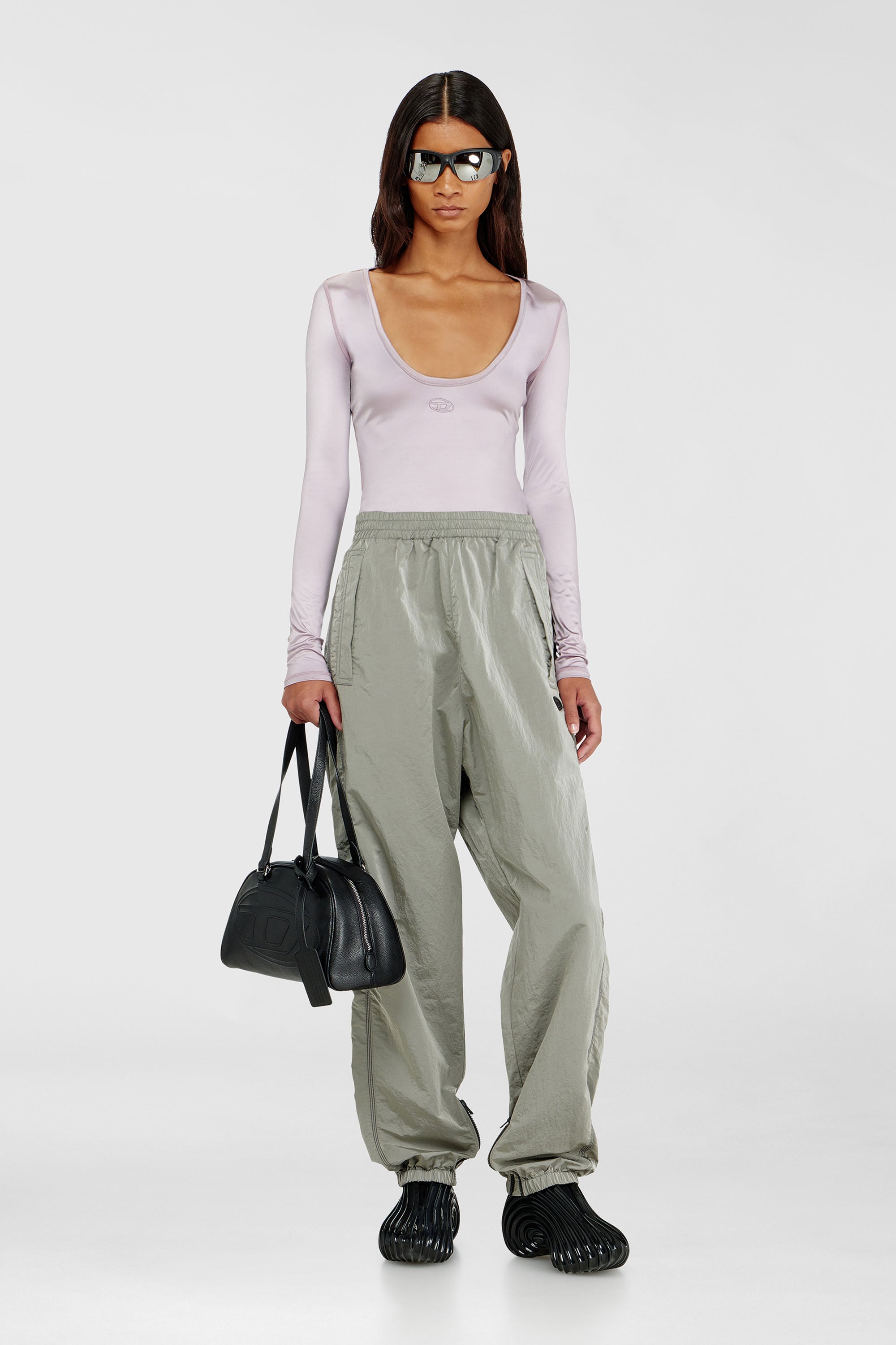 Diesel - T-ELPHIN-LS, Damen Nylon slim top mit Rundhalsausschnitt und Logo Oval D Stickerei in Lila - 2