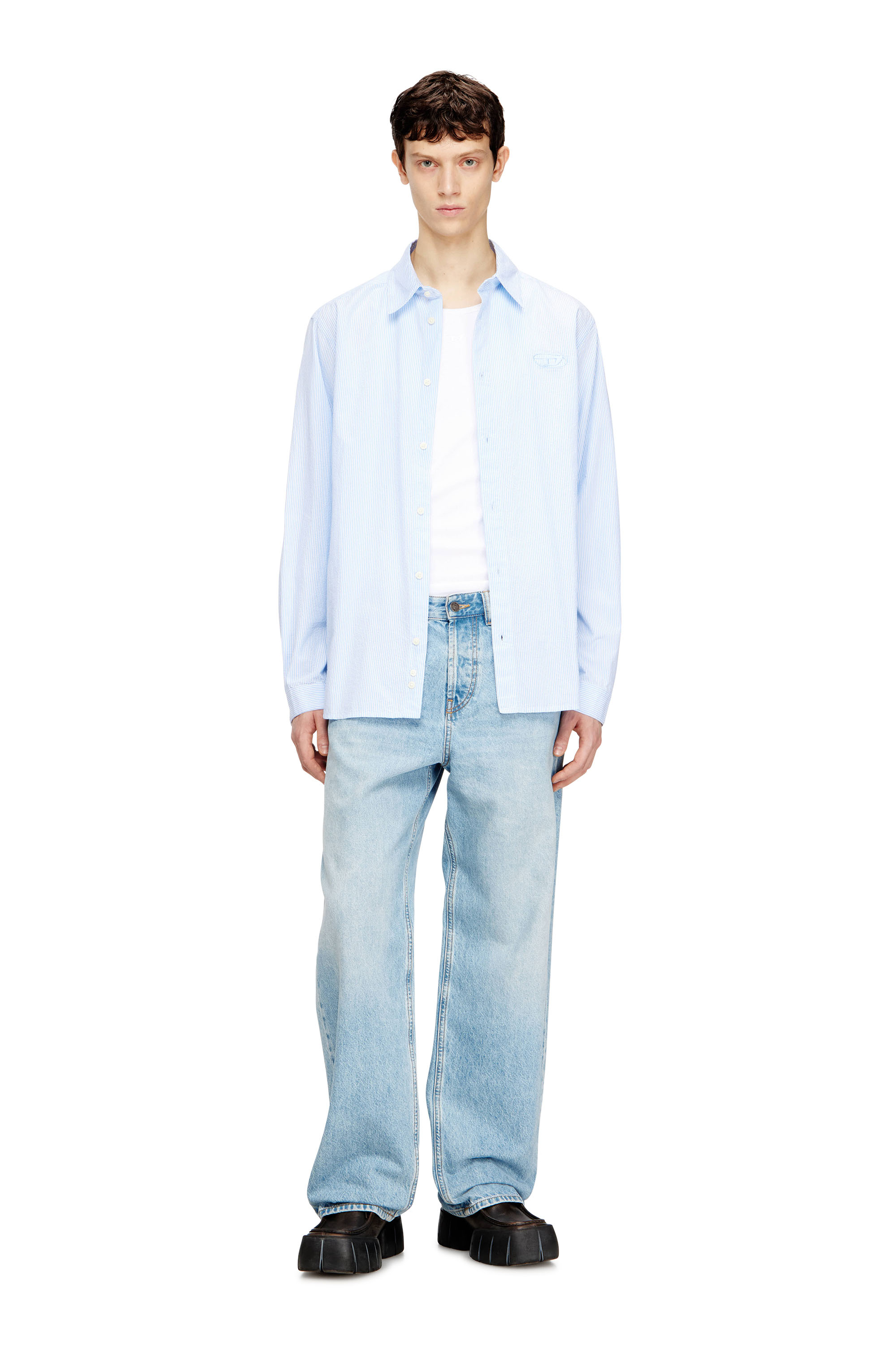 Diesel - S-SIMPLY-BKBZ, Herren Gestreiftes Hemd aus geknitterter Baumwolle in Blau/Weiss - 1