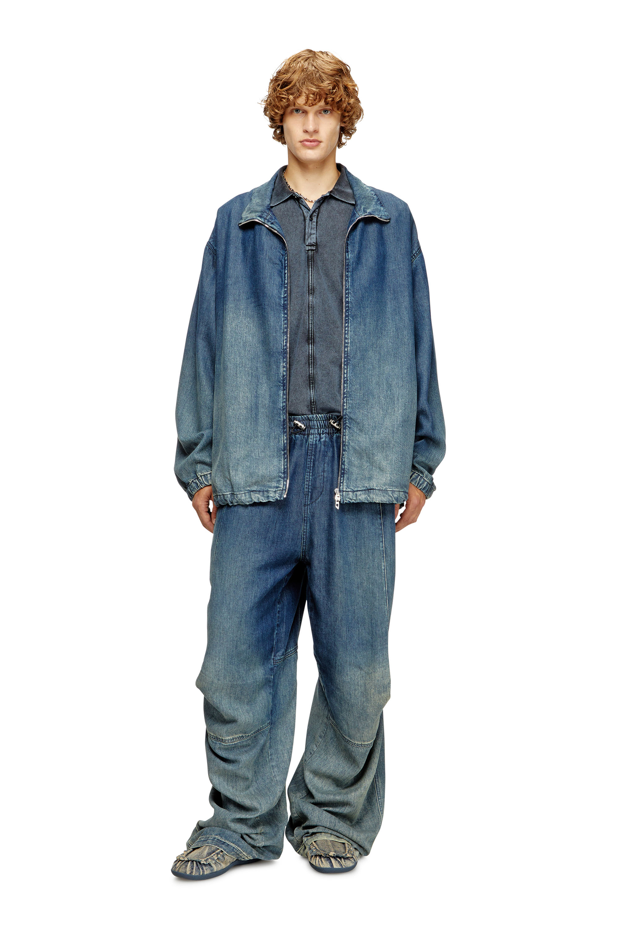 Diesel - D-KRAP-S6, Herren Jacke mit Reißverschluss aus fließendem Denim in Mittelblau - 2