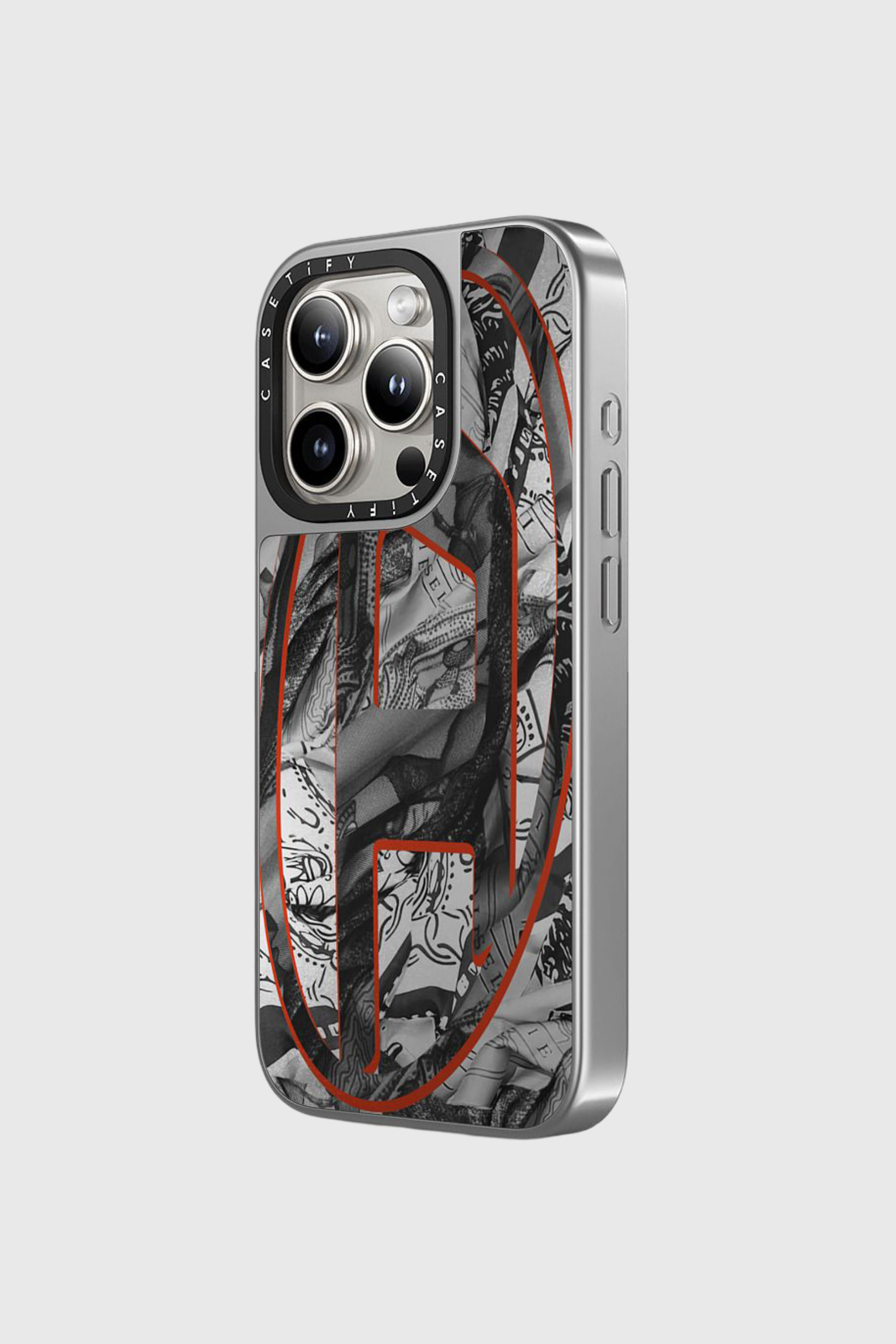 Diesel - 60336 CASETIFY MOULDED CASE, Unisex MagSafe Bandana-H&uuml;lle iPhone 15 Pro in Bunt/Schwarz - 2