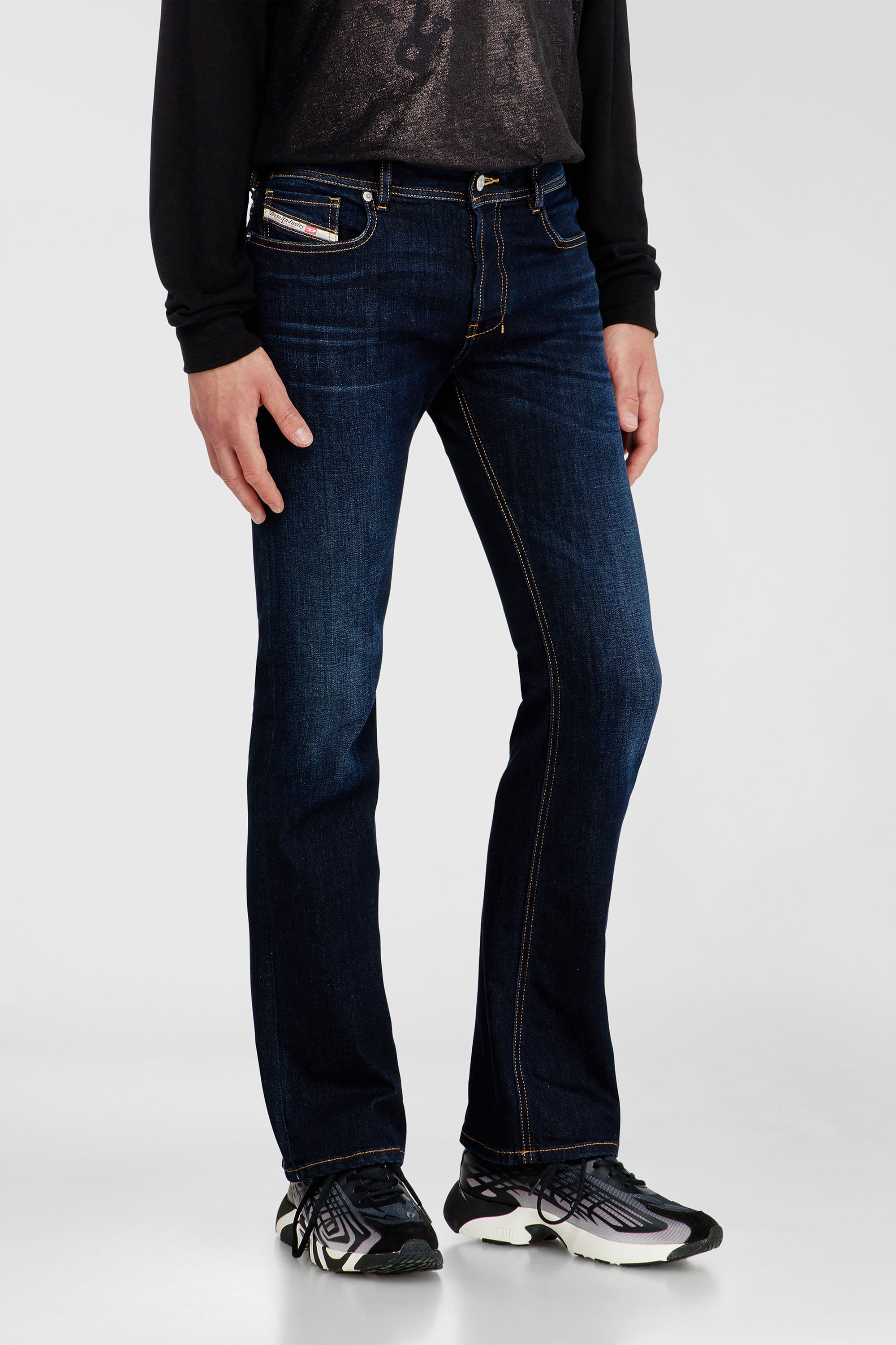 Diesel - Herren Bootcut Jeans 2007 Zatiny 09Q15, Dunkelblau - 7