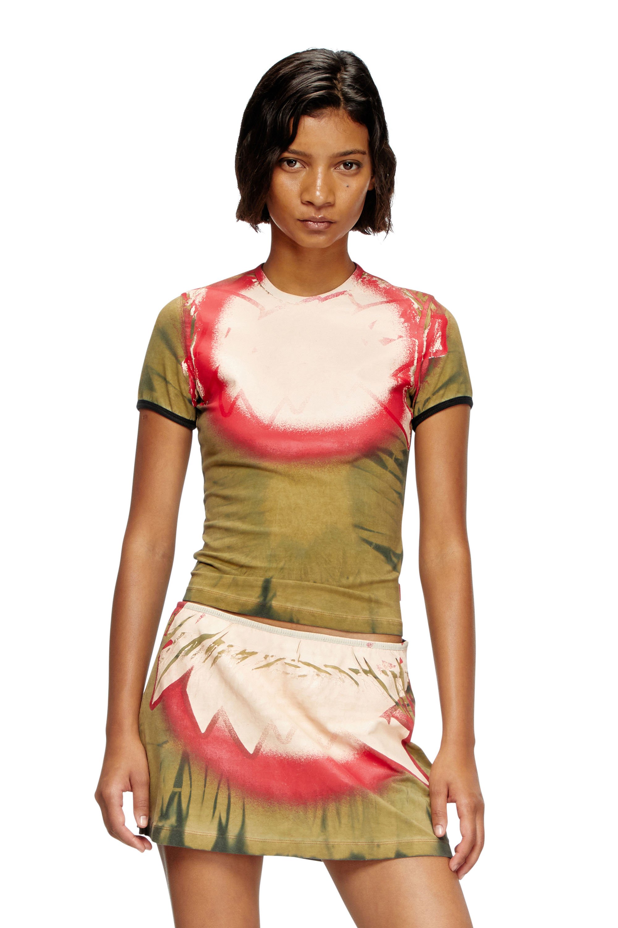 Diesel - T-UNCUTIE-LONG-Q1, Damen Tie-dye T-shirt with spotlight print in Armeegrün - 1