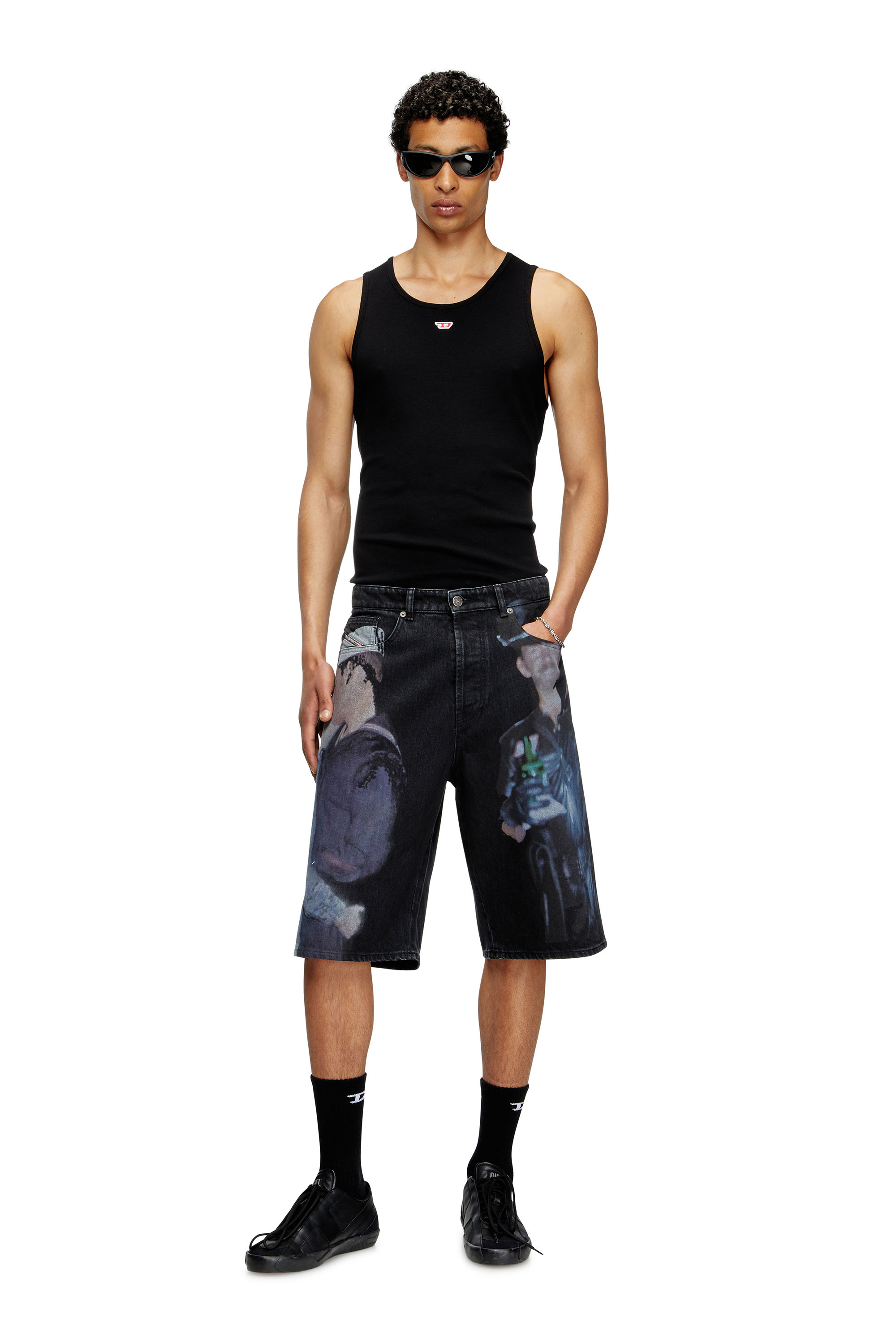 Diesel - PR-D-RIXFORD-S, Unisex Denim-Shorts mit mehrfarbigem Print in Schwarz - 3
