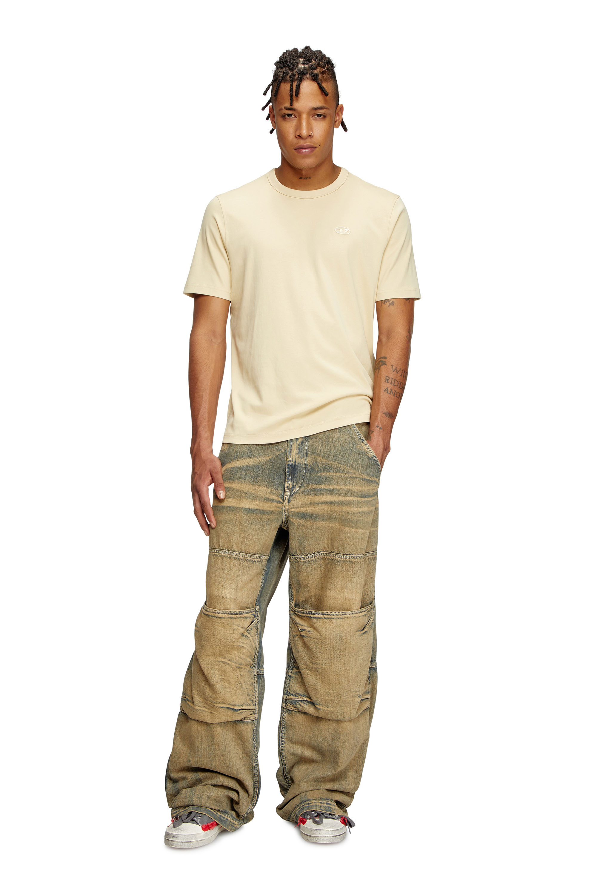 Diesel - T-ADJUST-SLITS-R17, Herren T-Shirt mit farblich abgestimmter Logo-Stickerei in Beige - 2