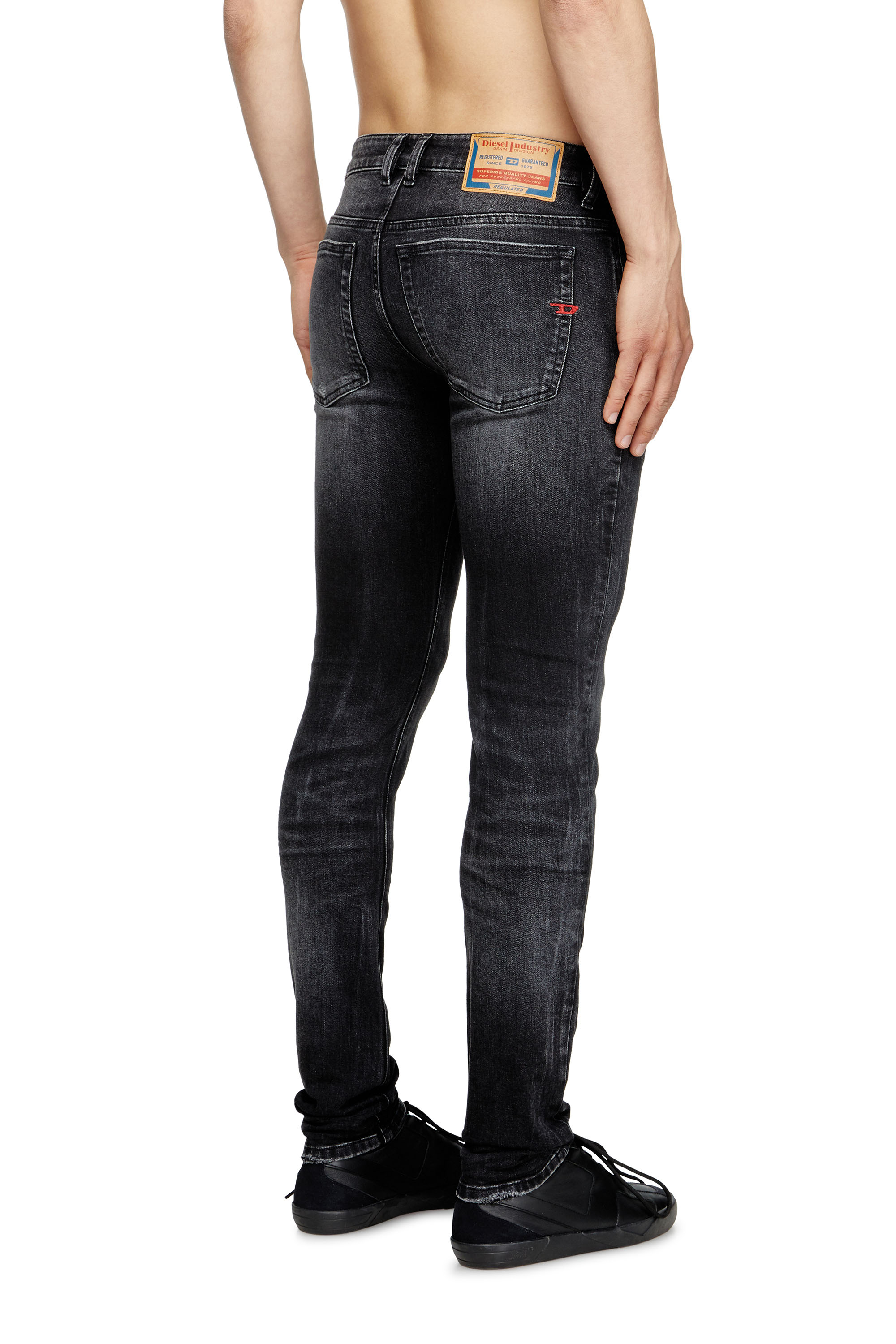 Diesel - Herren Skinny Jeans 1979 Sleenker 0DBDP, Schwarz/Dunkelgrau - 4