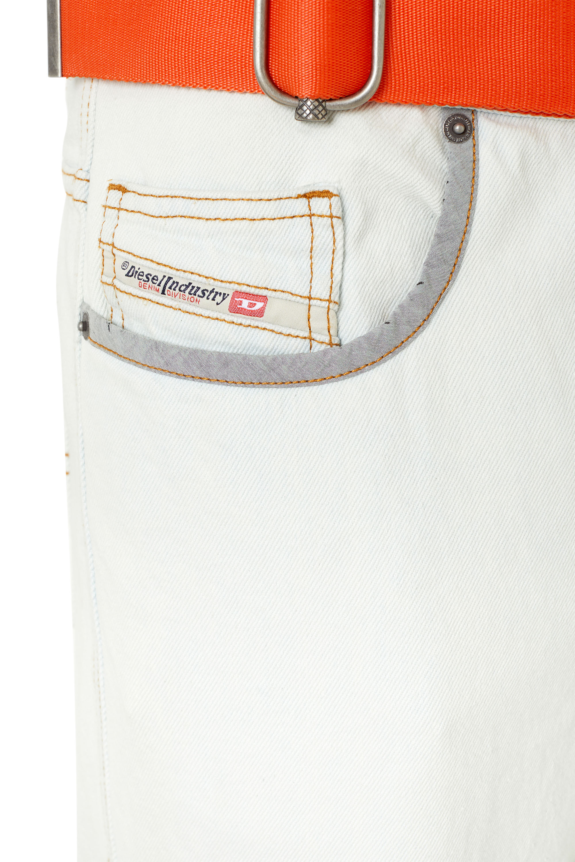 Diesel - 2020 D-Viker 0EIAU Straight Jeans, Hellgrau - Image 4