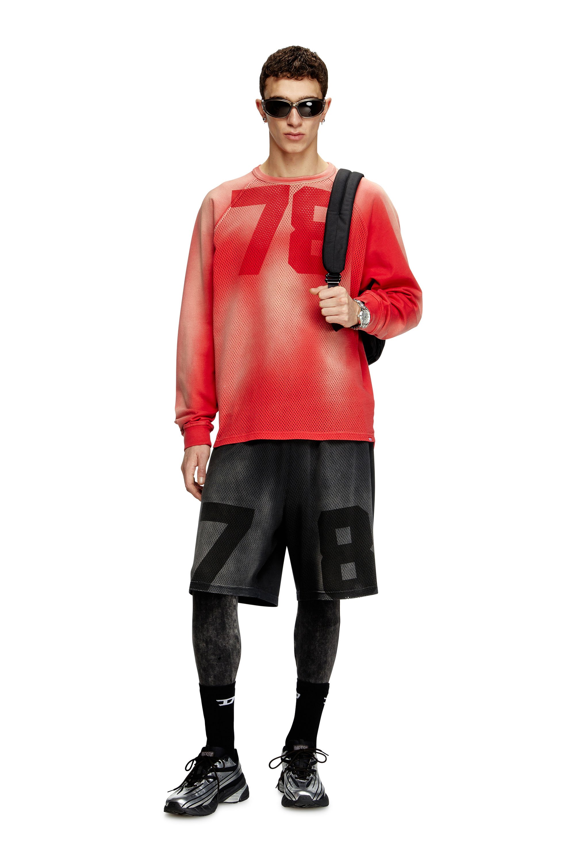 Diesel - T-ROXTER-LS-MESH, Herren Verblasstes Langarm-T-Shirt mit Front aus Mesh in Rot - 3