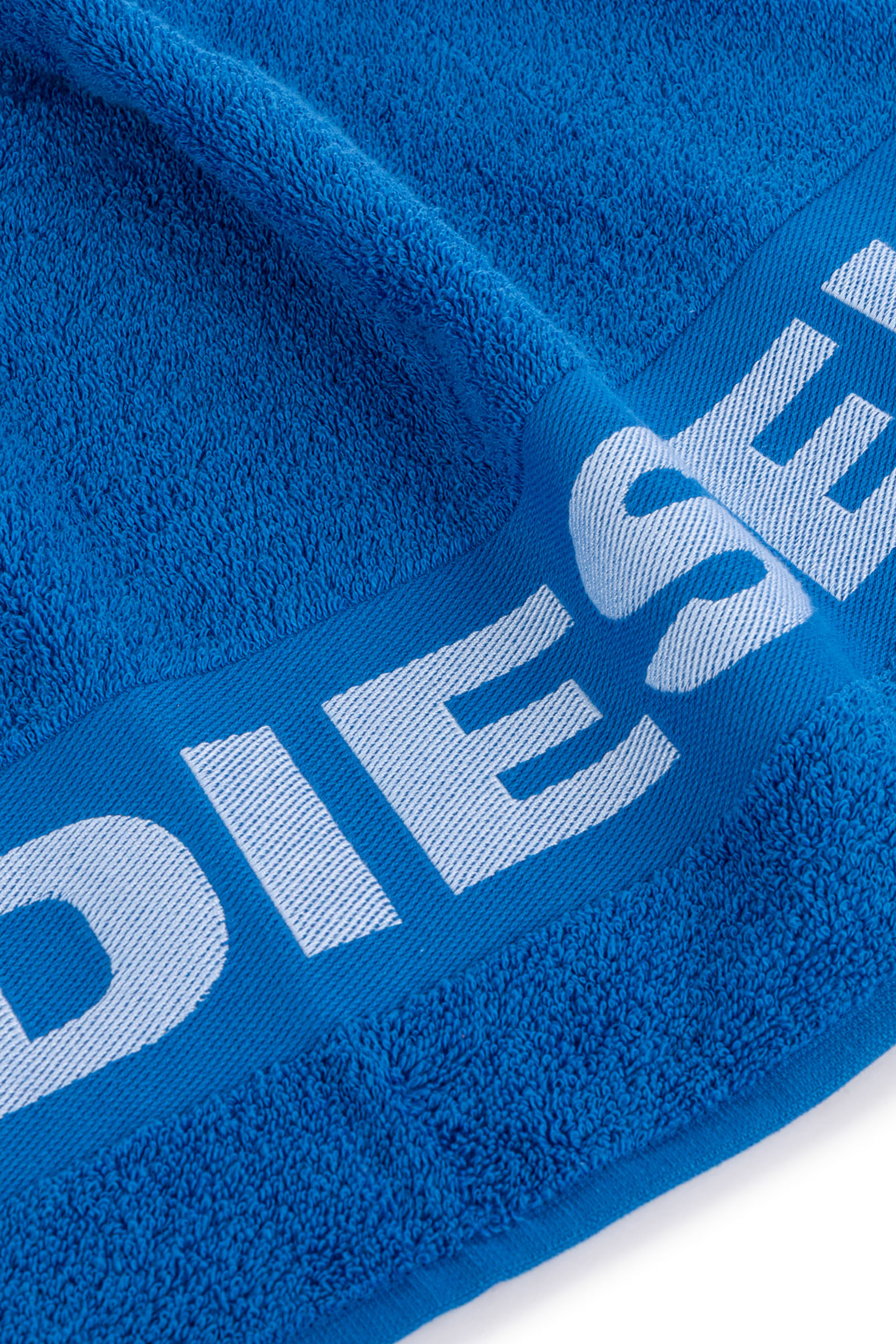 Diesel - 1015212 LOGO-COTTON TOWEL 100X180 BLUE, Unisex Tuch aus Baumwoll-Frottee mit Logo in Blau - 2