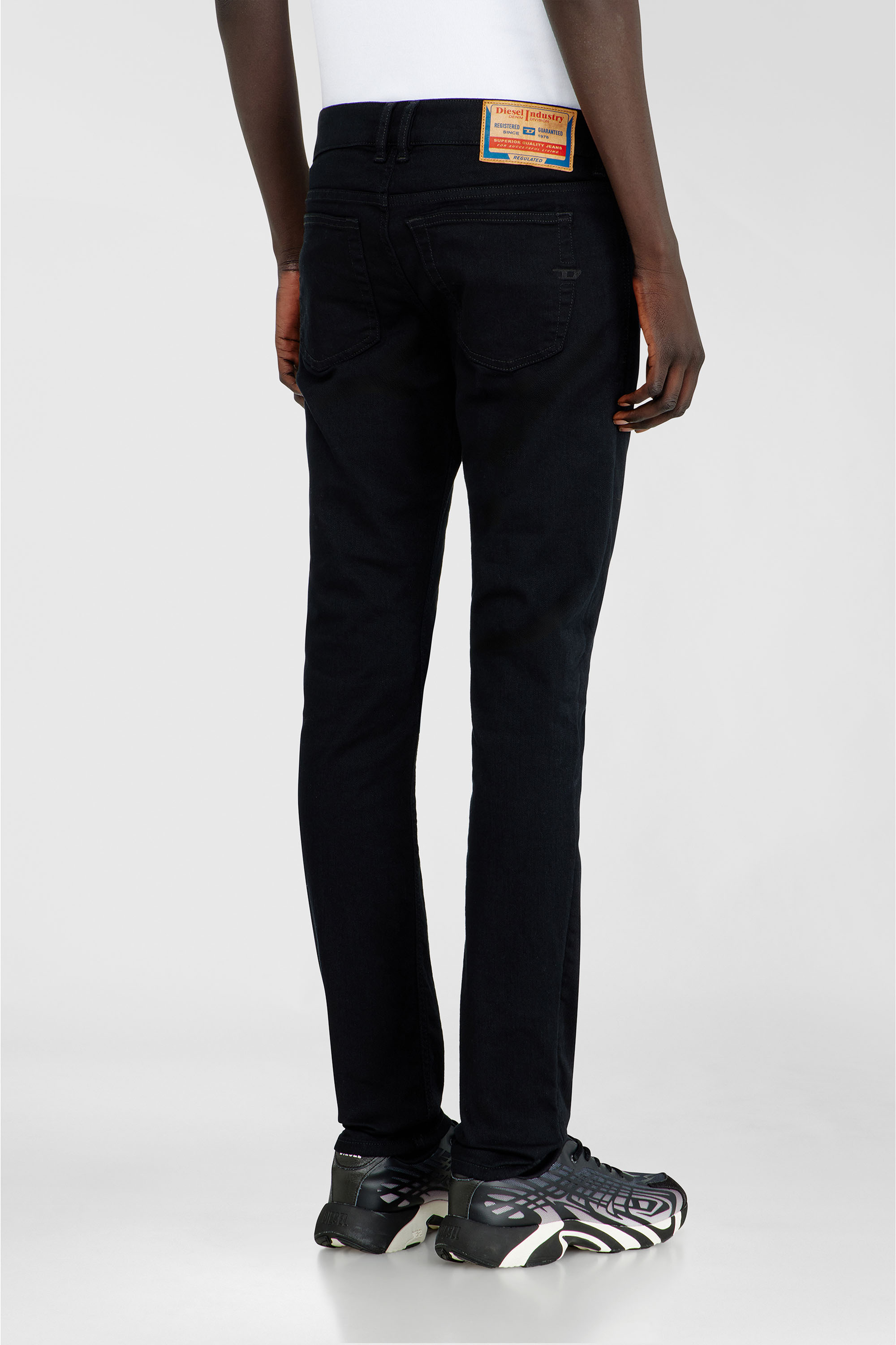 Diesel - Herren Skinny Jeans 1979 Sleenker 09C51, Schwarz/Dunkelgrau - 5