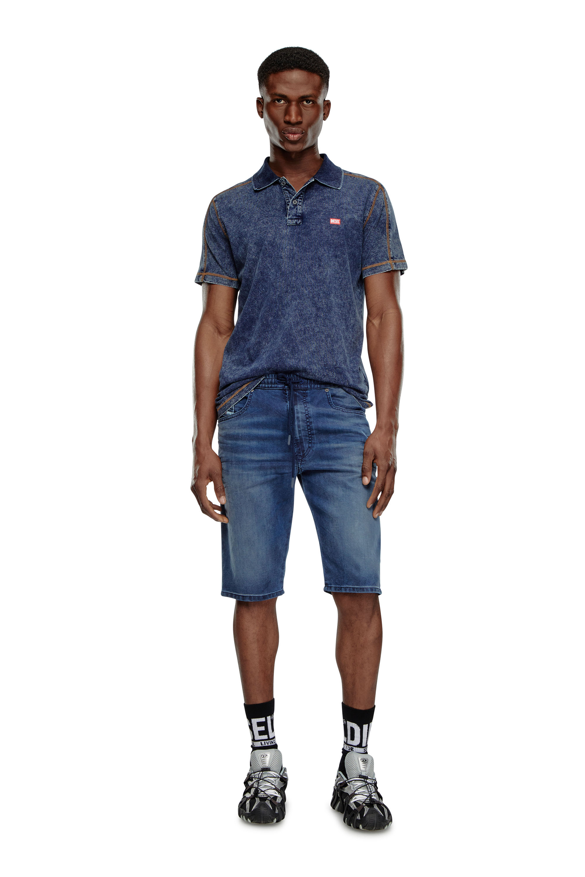 Diesel - 2033 D-KROOLEY-SHORT JOGG, Herren Chinoshorts aus JoggJeans in Mittelblau - 1