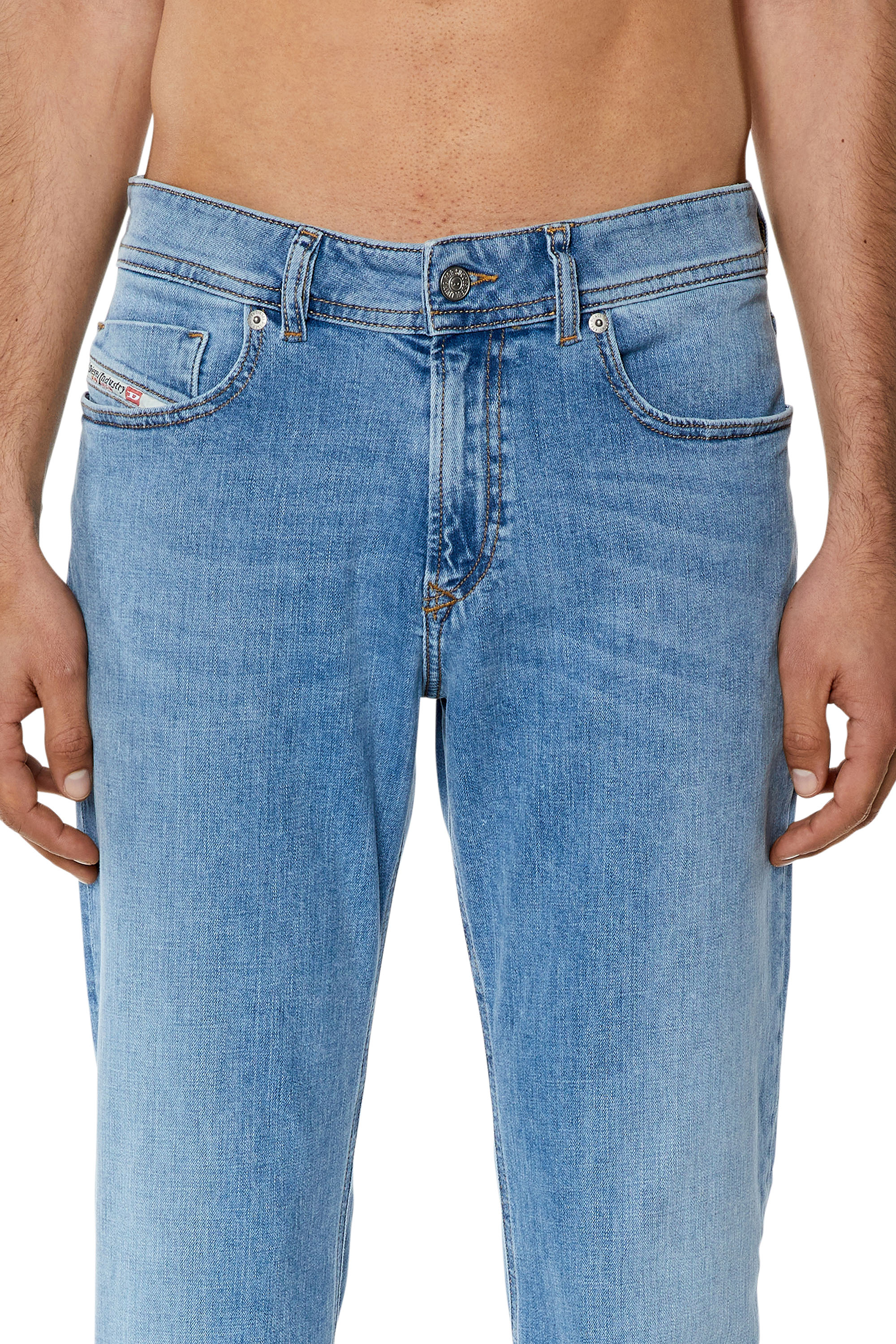 Diesel - 1979 Sleenker 09F76 Skinny Jeans, Hellblau - Image 3