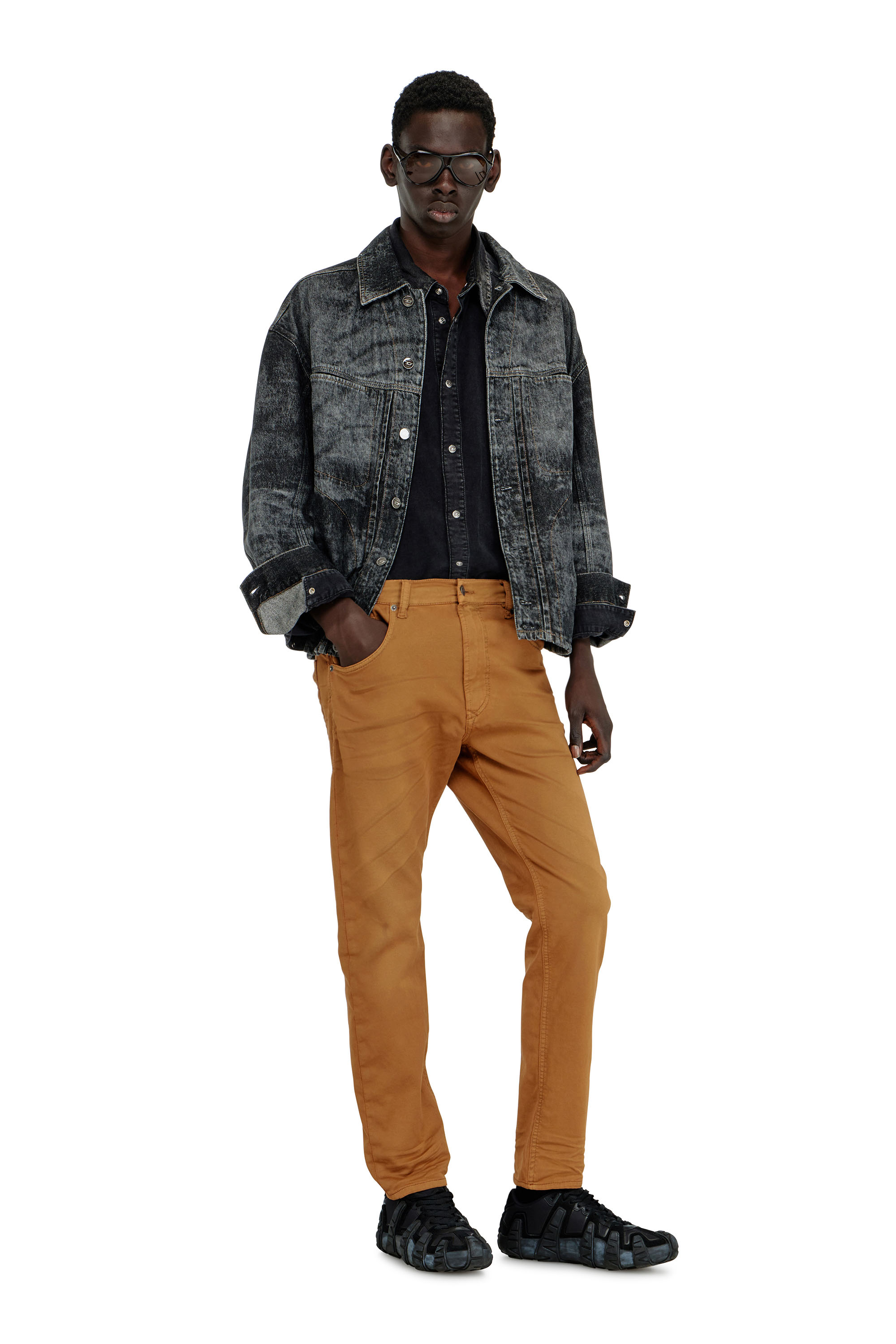 Diesel - Man's Regular 2032 D-Krooley-BW Joggjeans&reg; 0670M, Camel - 2