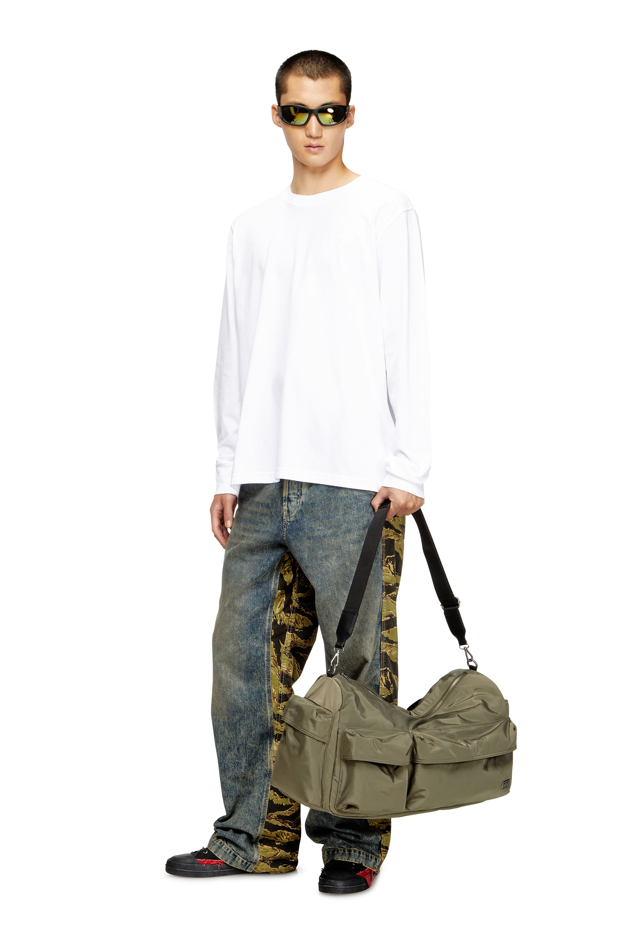 Diesel - MULTI-PKTS DUFFLE X, Unisex Multi-Pkts-Multipocket-Utility-Seesack in Armeegrün - 2