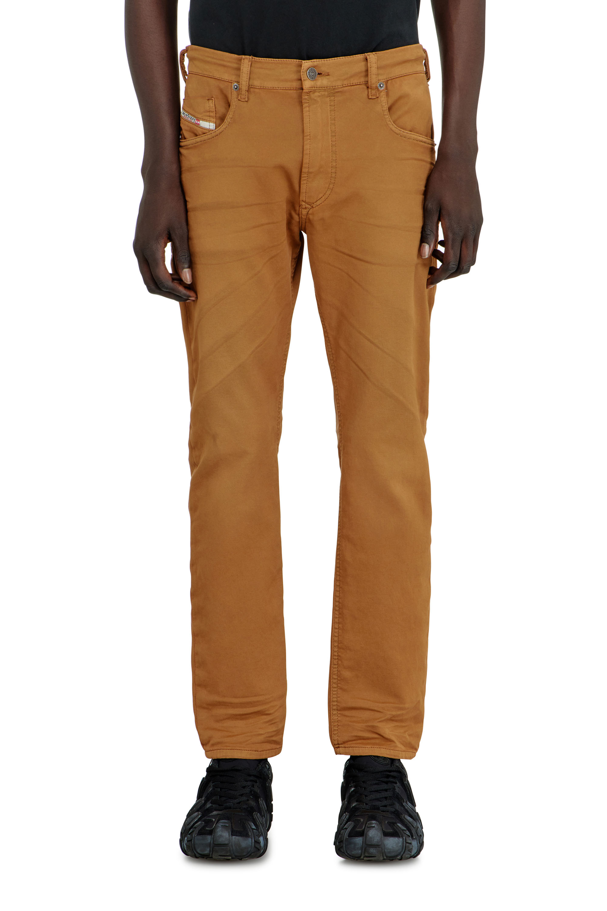 Diesel - Man's Regular 2032 D-Krooley-BW Joggjeans&reg; 0670M, Camel - 1