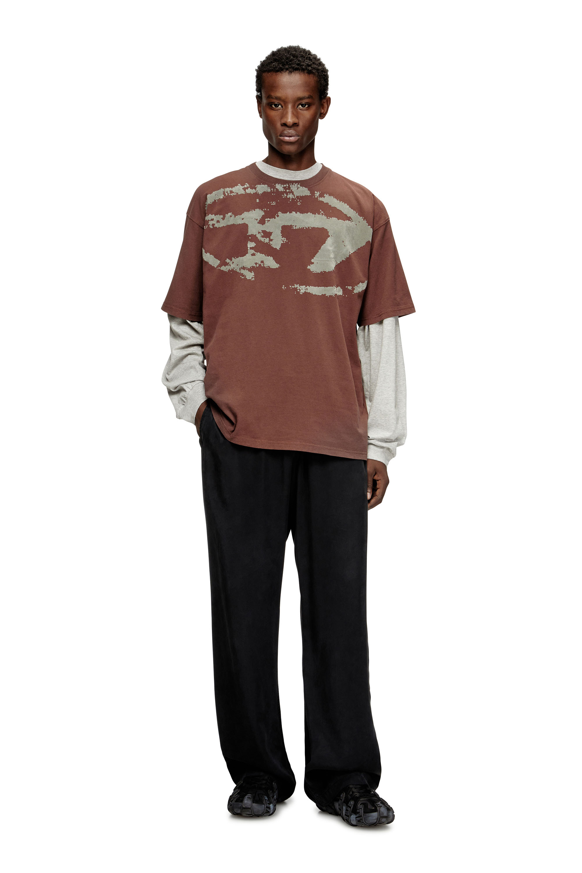 Diesel - T-BOXT-N14, Herren T-Shirt mit beflocktem Distressed-Logo in Braun - 2