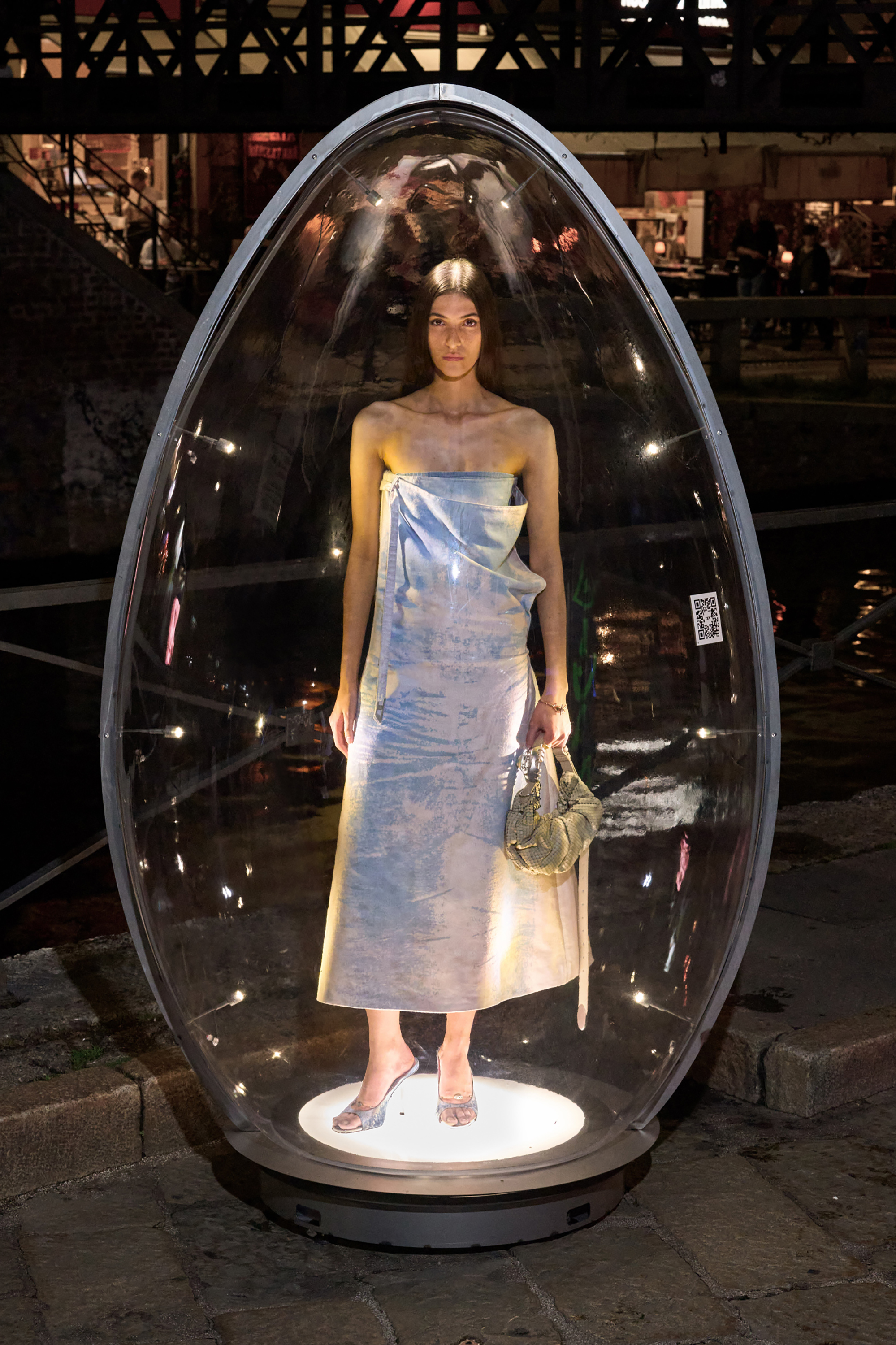 Diesel - GRAB-D HOBO S, Damen Grab-D-Scrunched Hobo-Tasche aus strukturiertem Leder in Beige - 6