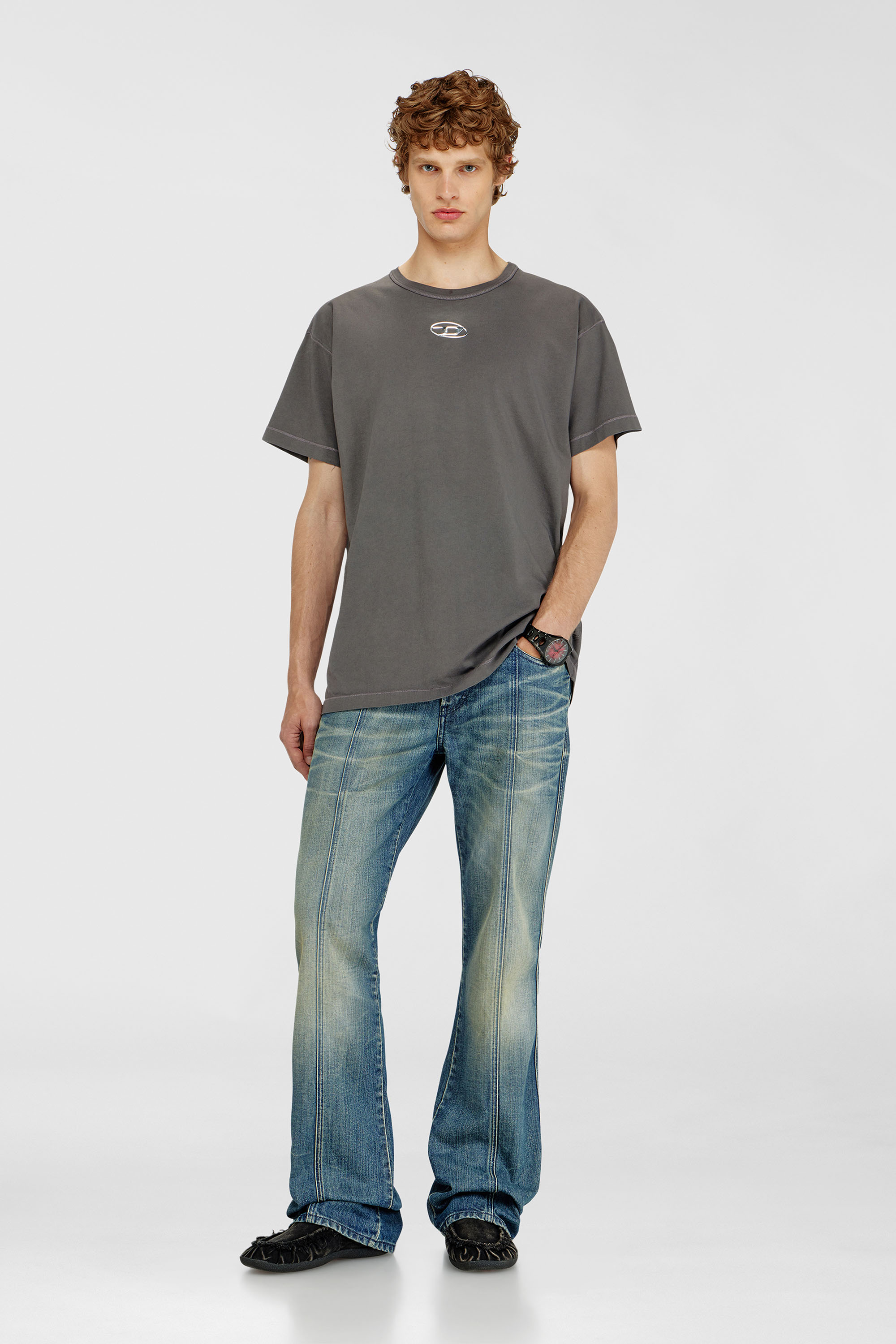 Diesel - T-NORM-IOD, Herren Leichtes Baumwoll-T-Shirt mit metallischem ovalem D-Logo in Grau - 1