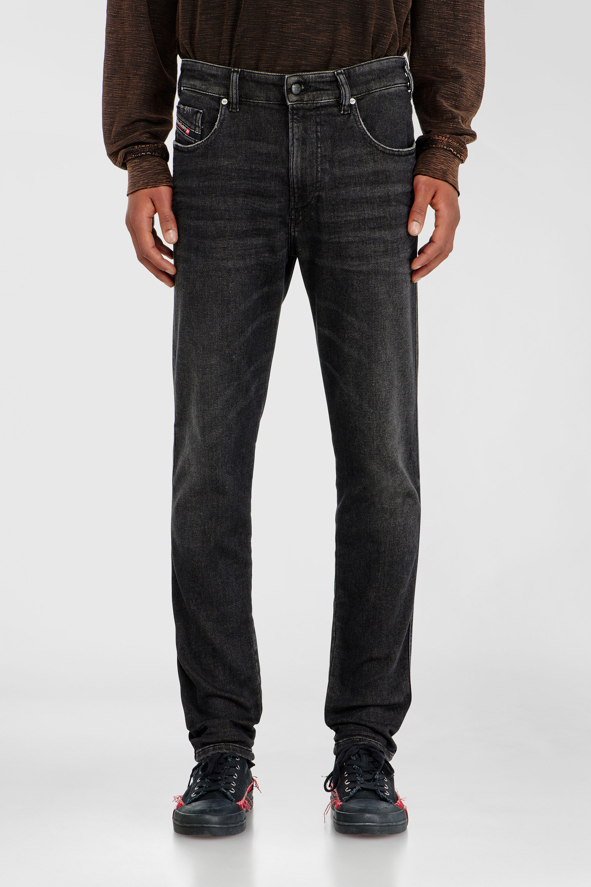 Diesel - Herren Slim 2062 D-Strukt Joggjeans&reg; 09P92, Schwarz/Dunkelgrau - 2