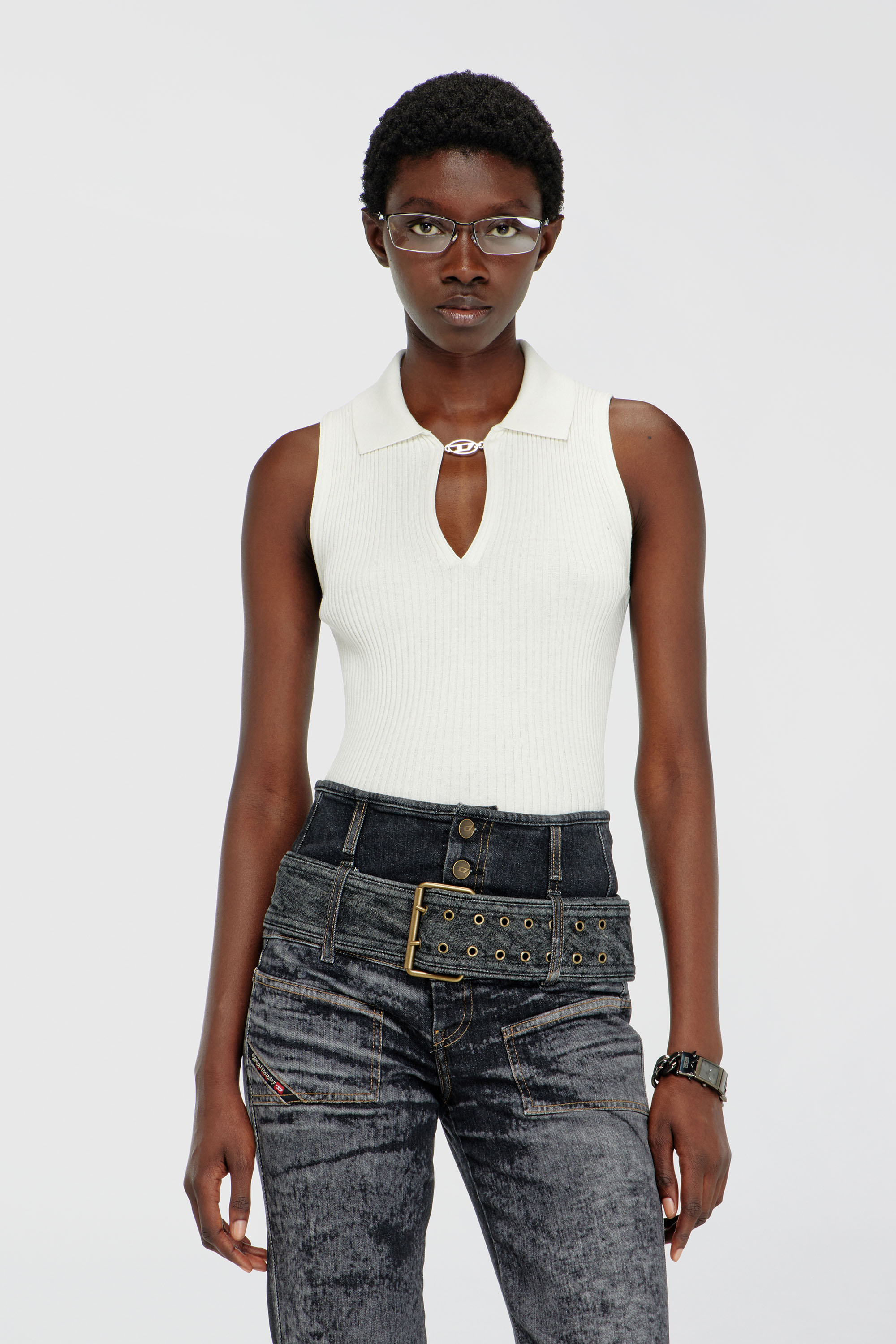 Diesel - M-LILITA, Damen &Auml;rmelloses Polo-Top aus Rippstrick mit Seidenmix in Wei&szlig; - 3