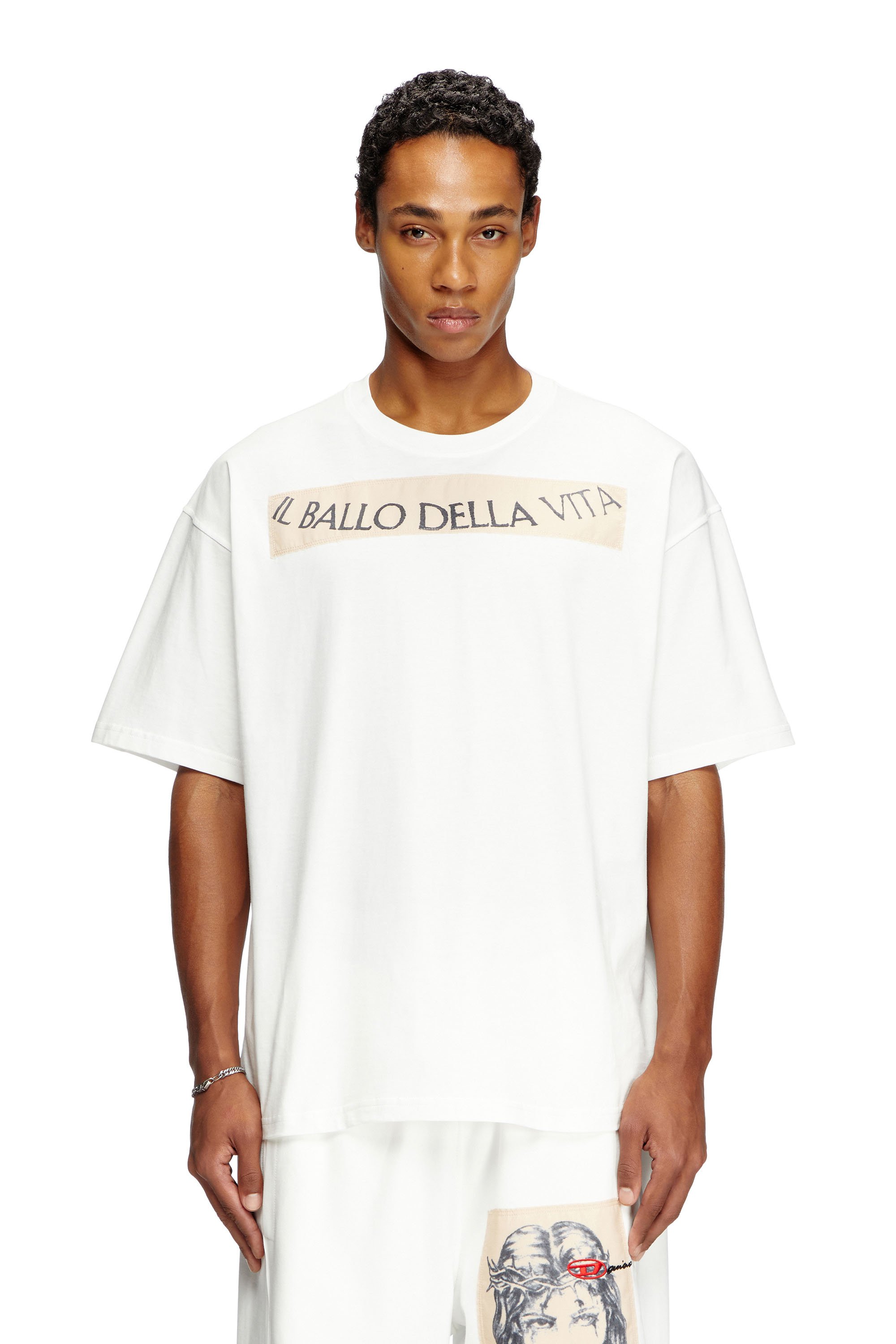 Diesel - T-BOXT-BALLO-DD, Unisex T-shirt with tattoo patch in Weiß - 2