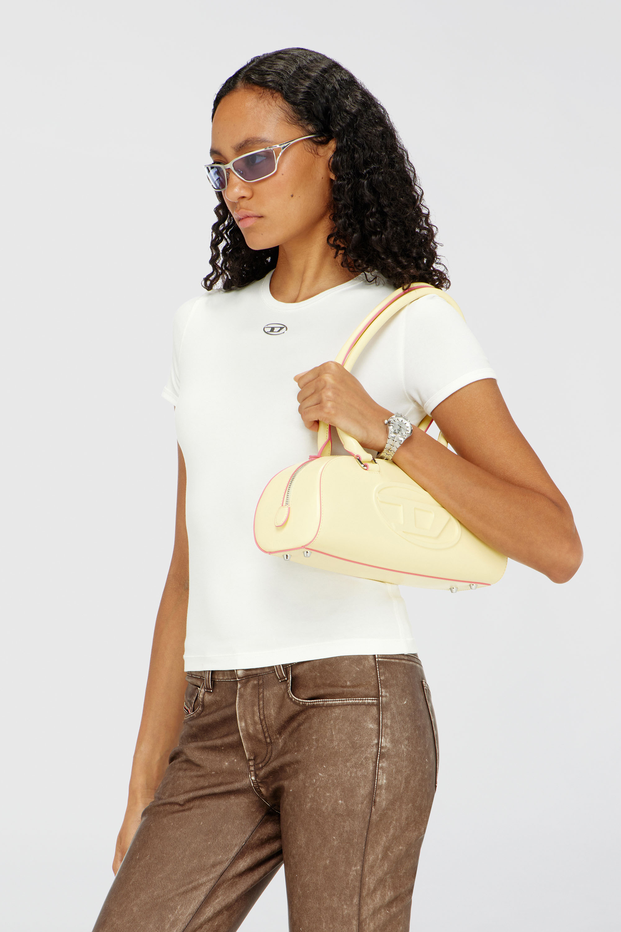 Diesel - T-UNCUTIESLONG-OD, Damen Schmal geschnittenes T-Shirt mit metallischem Oval D in Wei&szlig; - 1