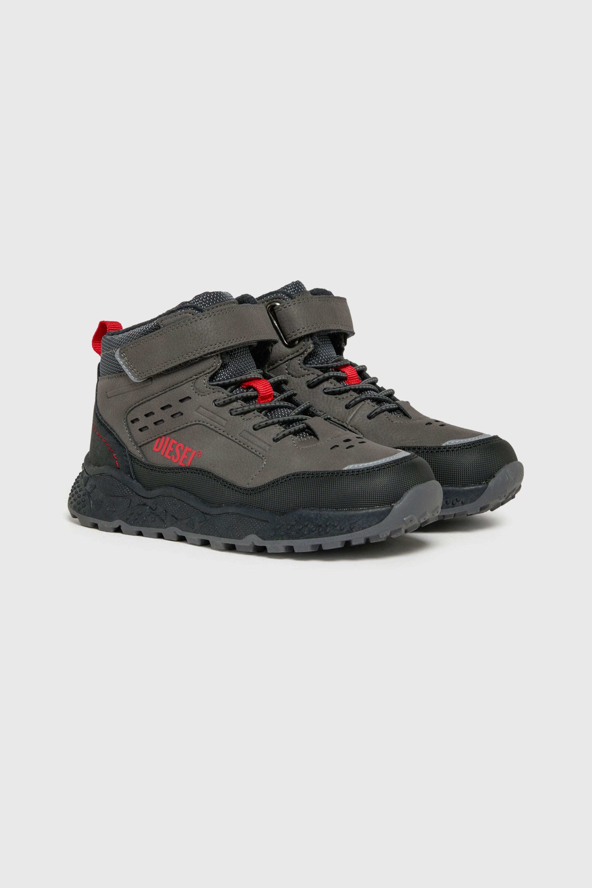 Diesel - D-MANTECOUR, Unisex D-Mantecour - Wanderstiefel im Sneaker-Stil in Schwarz - 2