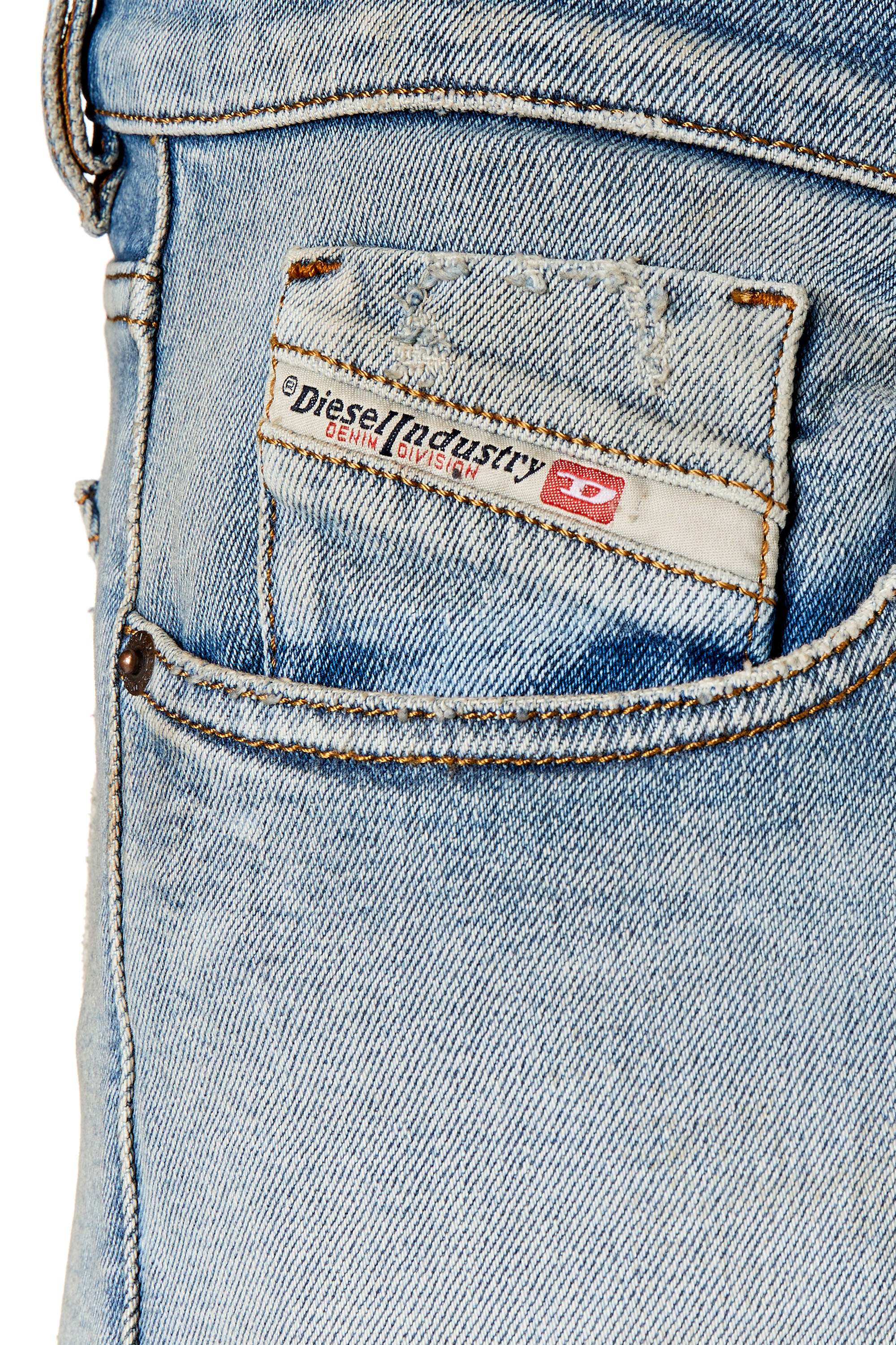 Diesel - 2019 D-Strukt 09E84 Slim Jeans, Hellblau - Image 3