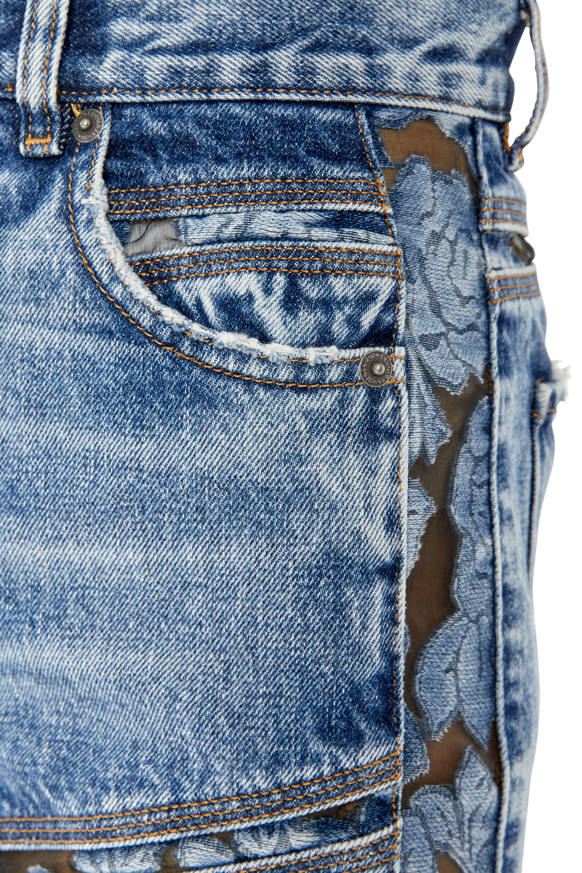 Diesel - D-Pilut 007J3 Straight Jeans, Mittelblau - Image 3