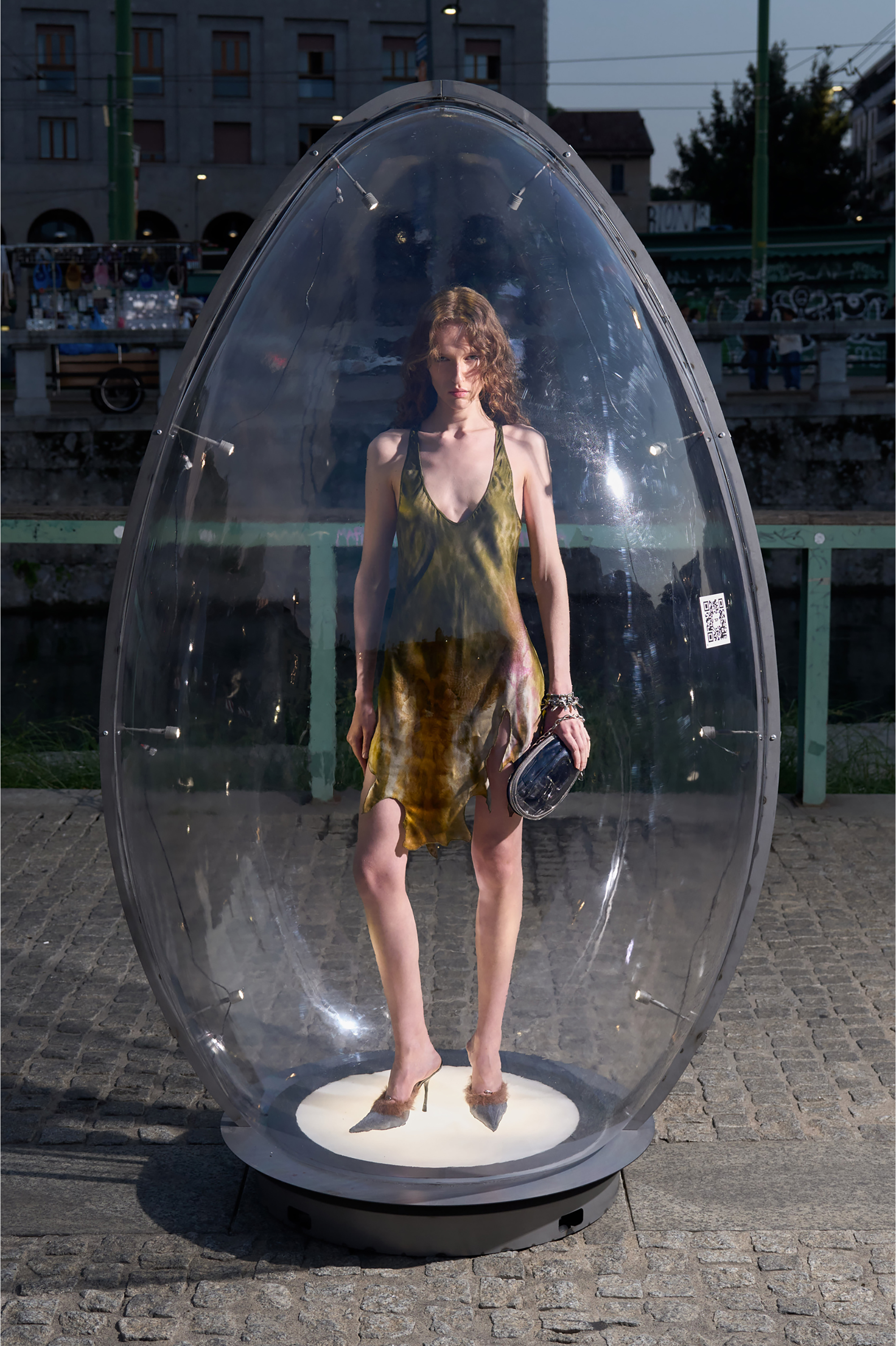 Diesel - D-AHIUL, Damen Kurzes Satinkleid mit Saum in Leder-Optik in Braun/Gr&uuml;n - 6