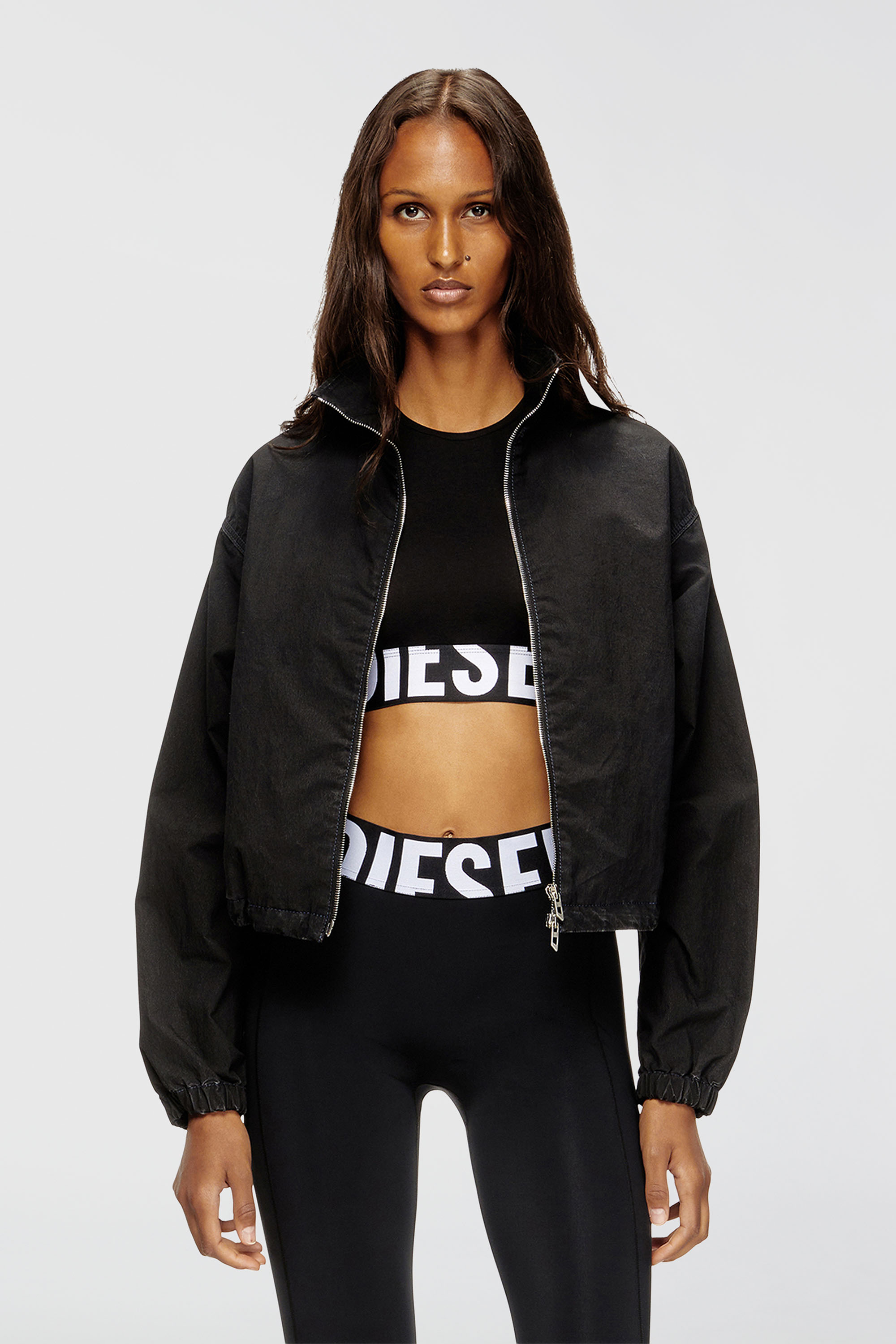 Diesel - ADA-D-POP, Damen Verk&uuml;rztes Tanktop mit Cut-off-Logo in Schwarz - 5