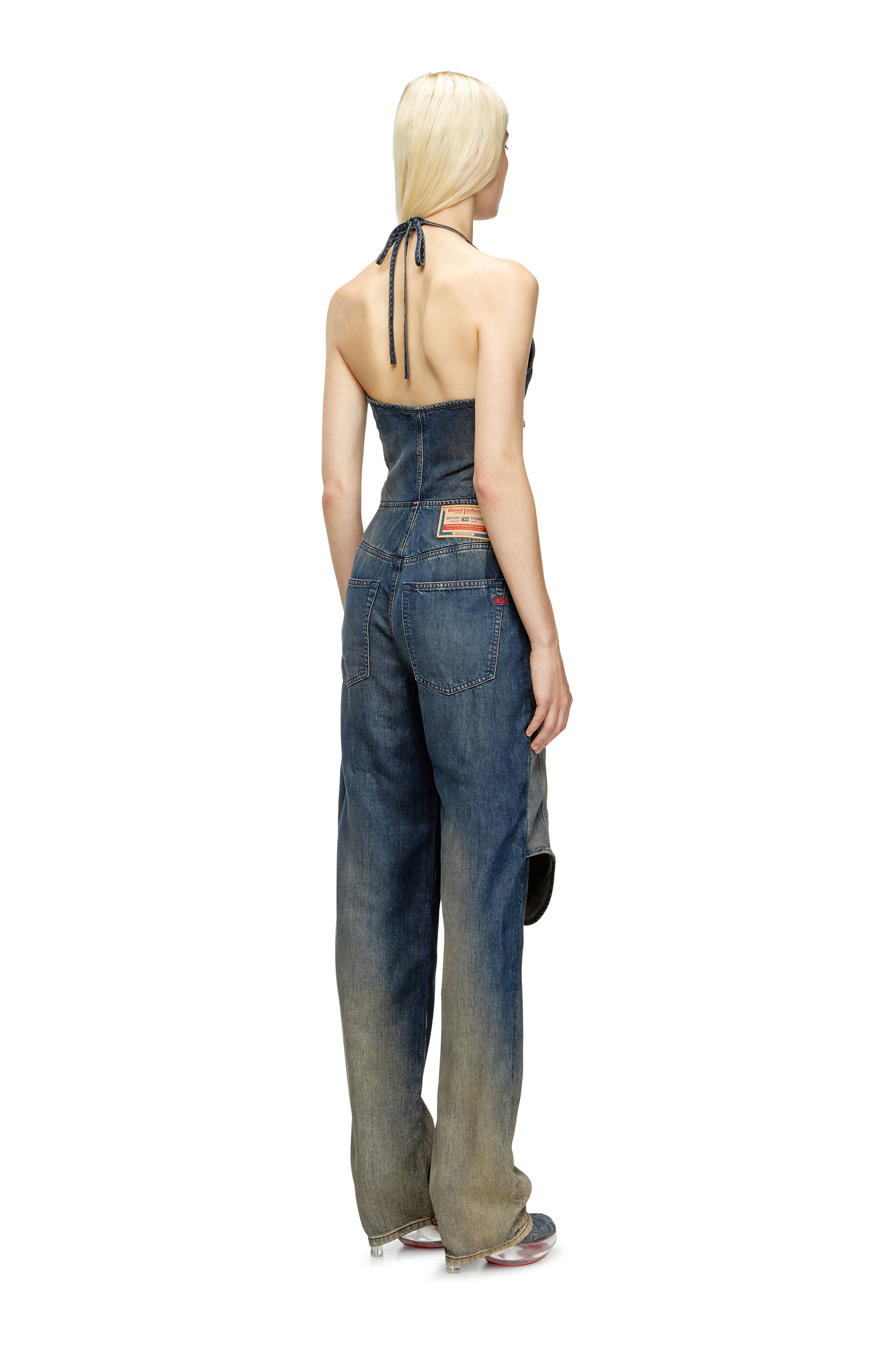 Diesel - DE-CYNTHIA-S, Damen Neckholder-Jumpsuit aus fließendem Farbverlauf-Denim in Dunkelblau - 4