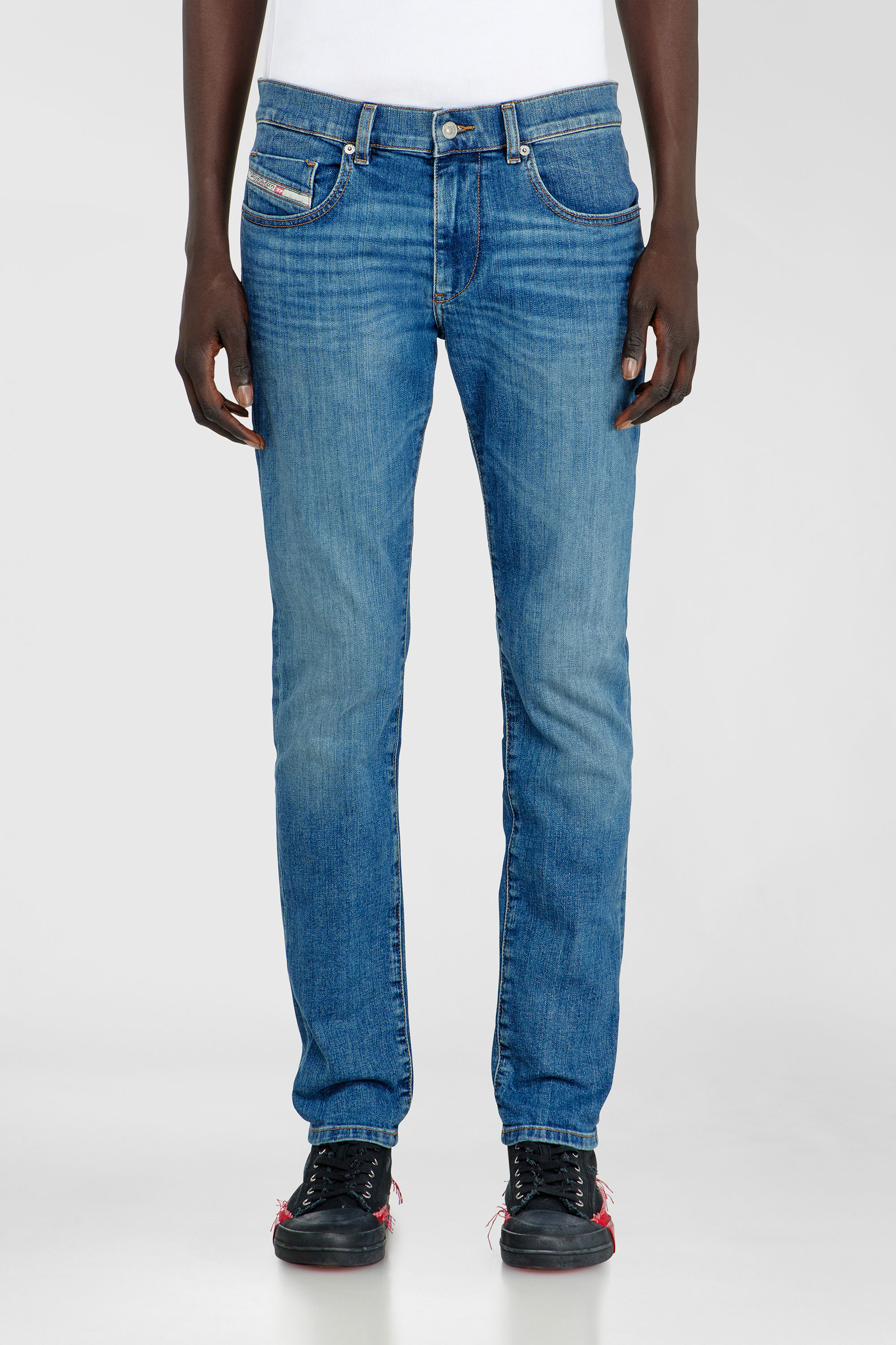 Diesel - Herren Slim Jeans 2019 D-Strukt 0KIAL, Hellblau - 1