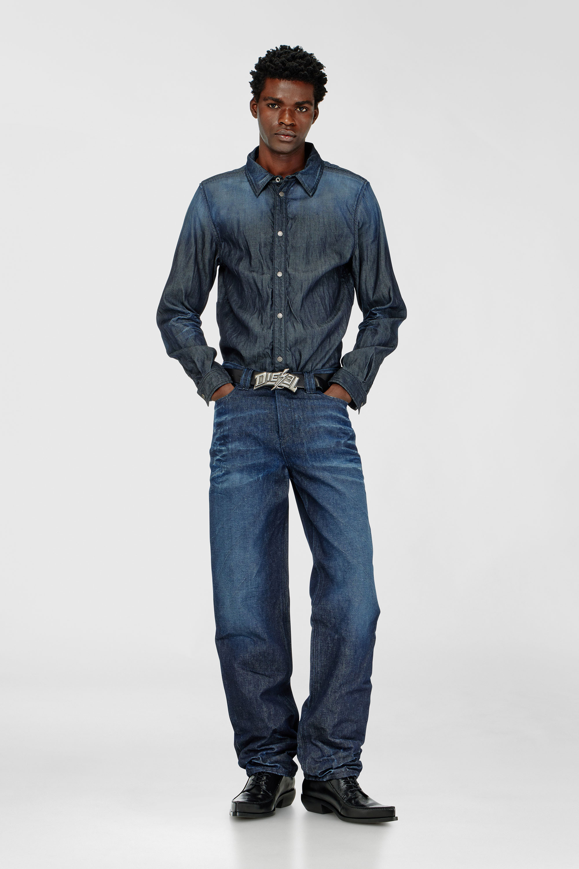 Diesel - Herren Regular Jeans 1991 D-Voeed 007GF, Dunkelblau - 2