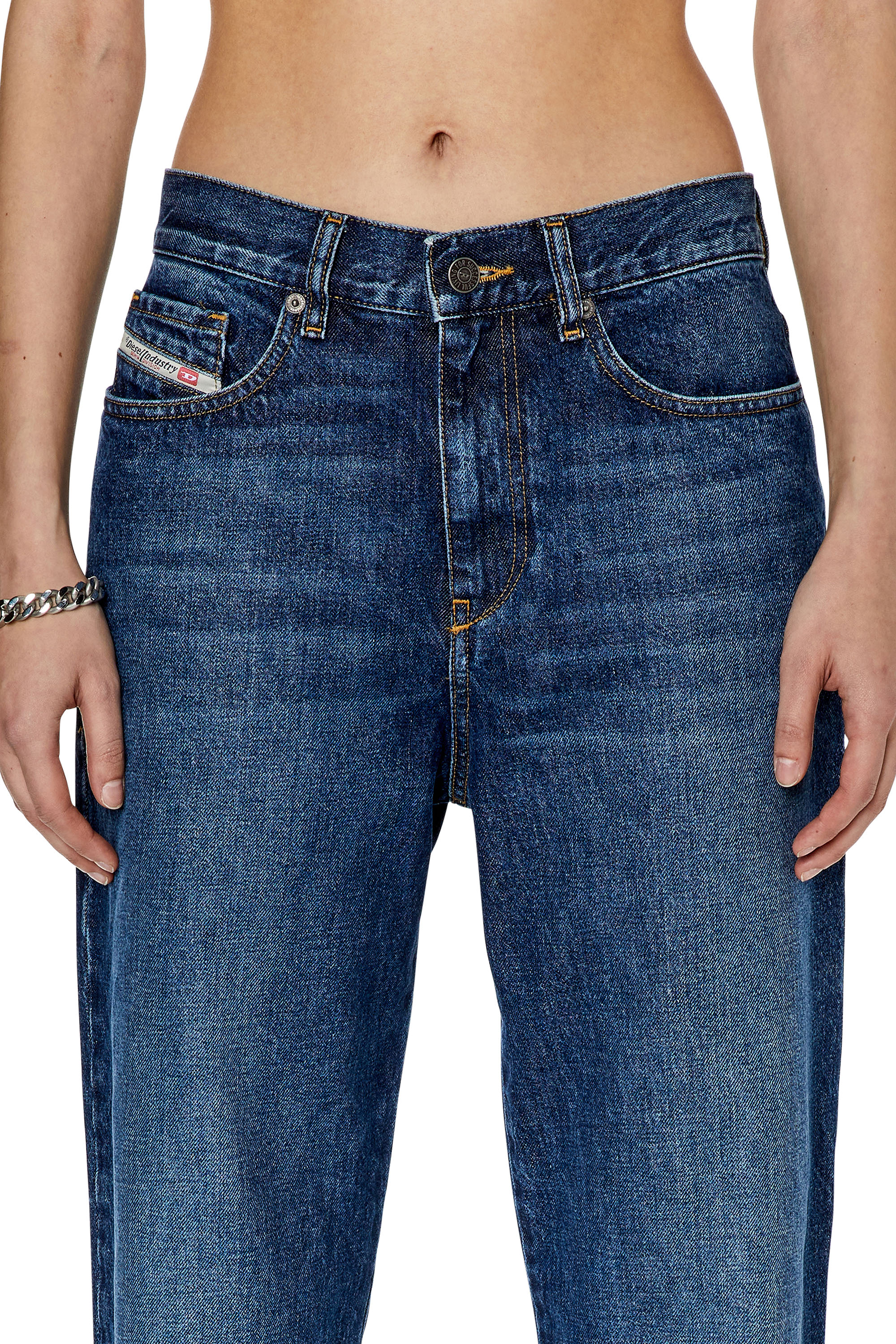 Diesel - Boyfriend Jeans 2016 D-Air 09F35, Mittelblau - Image 3