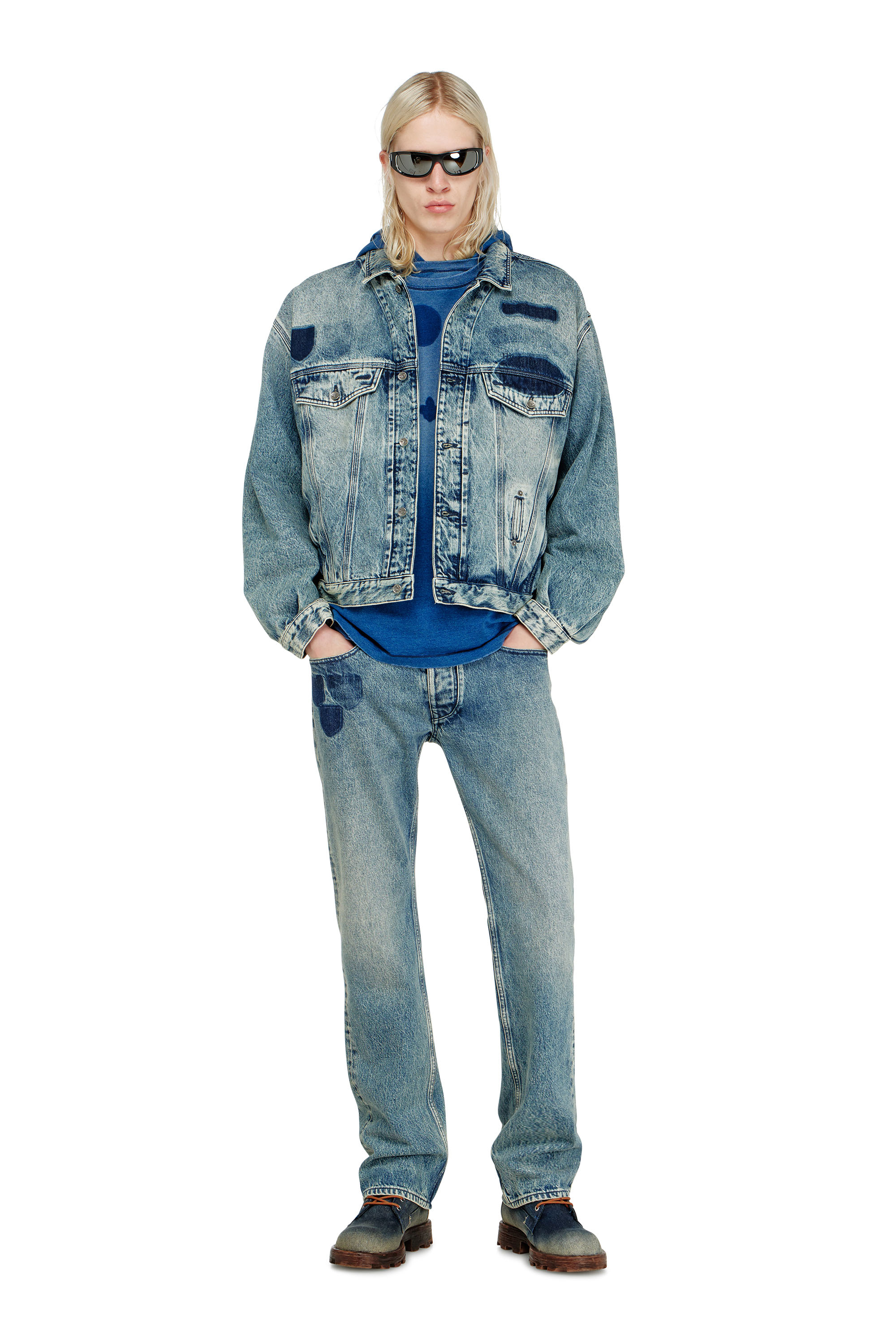 Diesel - T-NOX, Herren T-shirt mit patches mit schatteneffekt in Mittelblau - 2