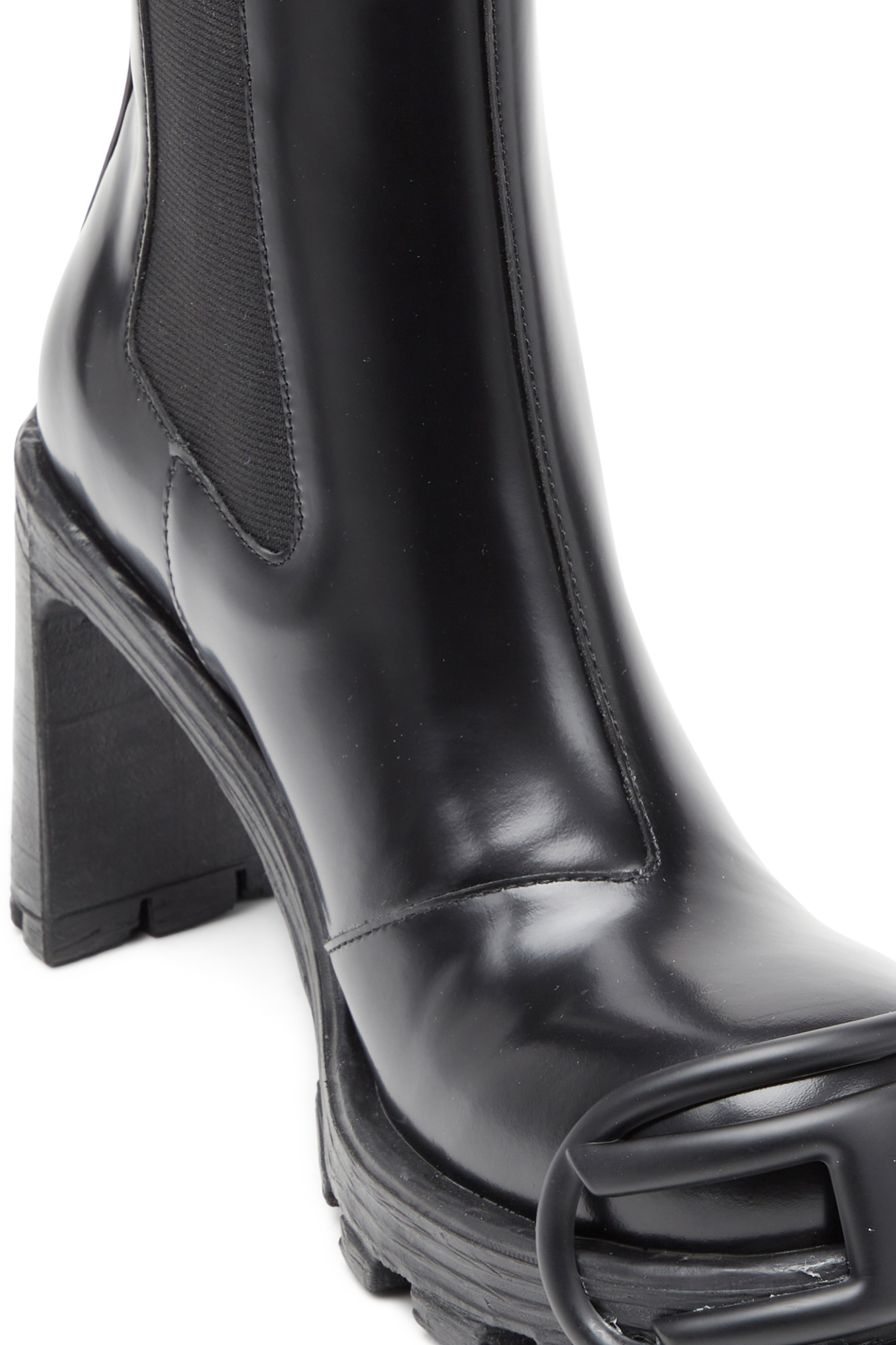 Diesel - D-HAMMER CH D W, Damen D-Hammer-High-Heel-Stiefel mit Oval D-Plakette in Schwarz - Image 5