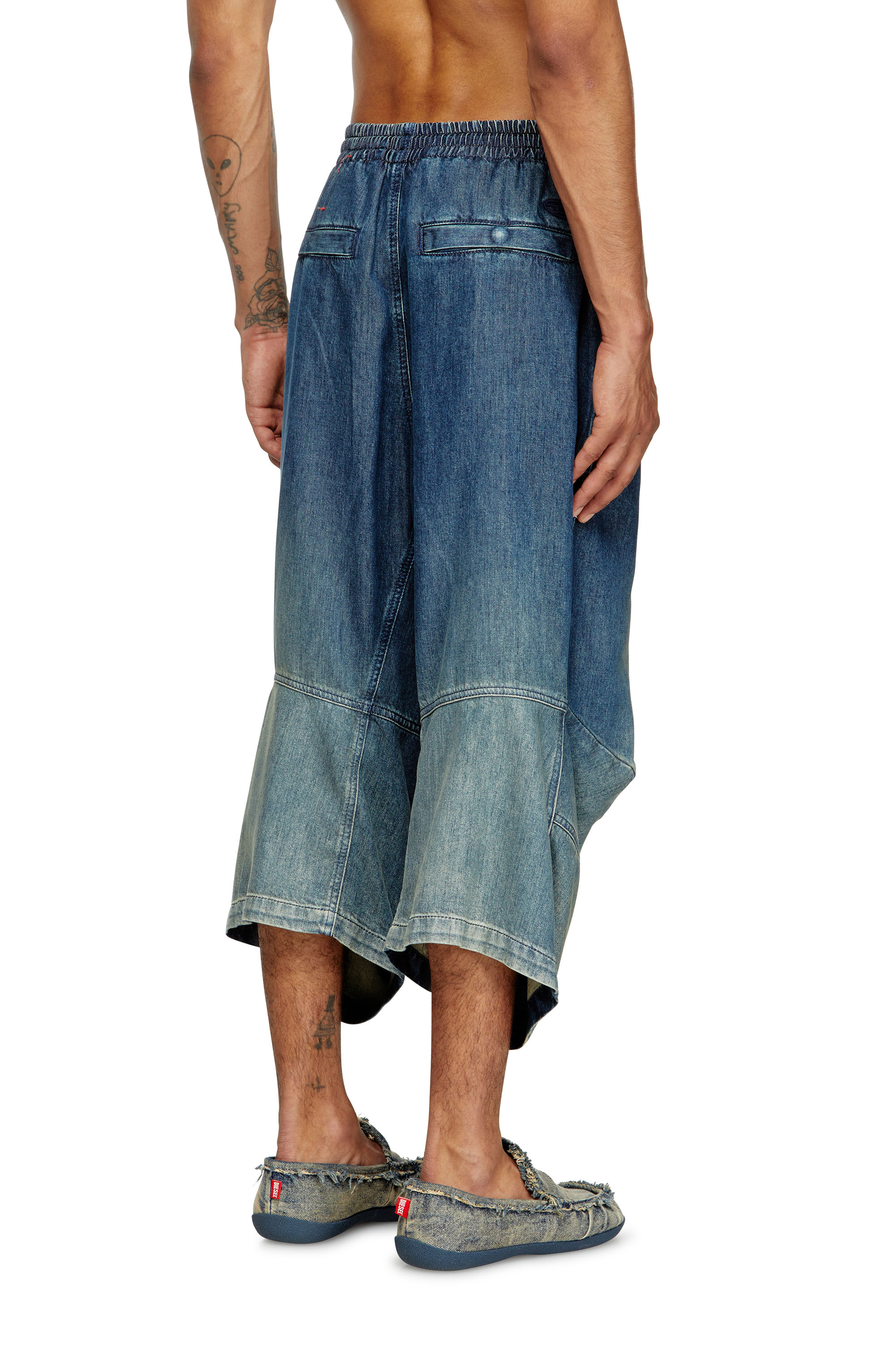 Diesel - D-PARI-SHORT-S, Unisex Ergonomische Shorts aus schattiertem Denim in Mittelblau - 3