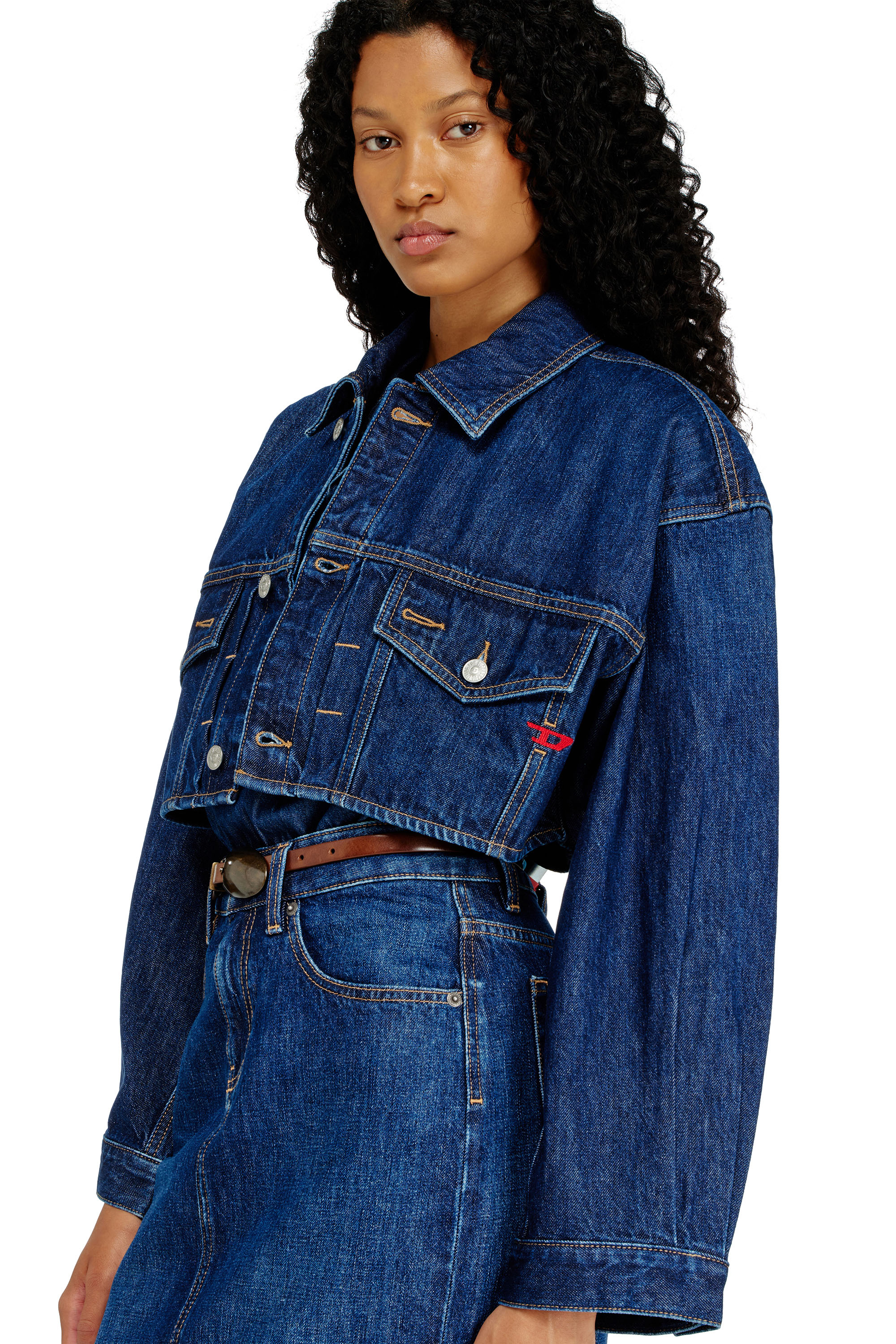 Diesel - DE-MALLEY, Damen Cropped oversized denim trucker jacket

&Uuml;bergro&szlig;e cropped Denim-Truckerjacke in Mittelblau - 5