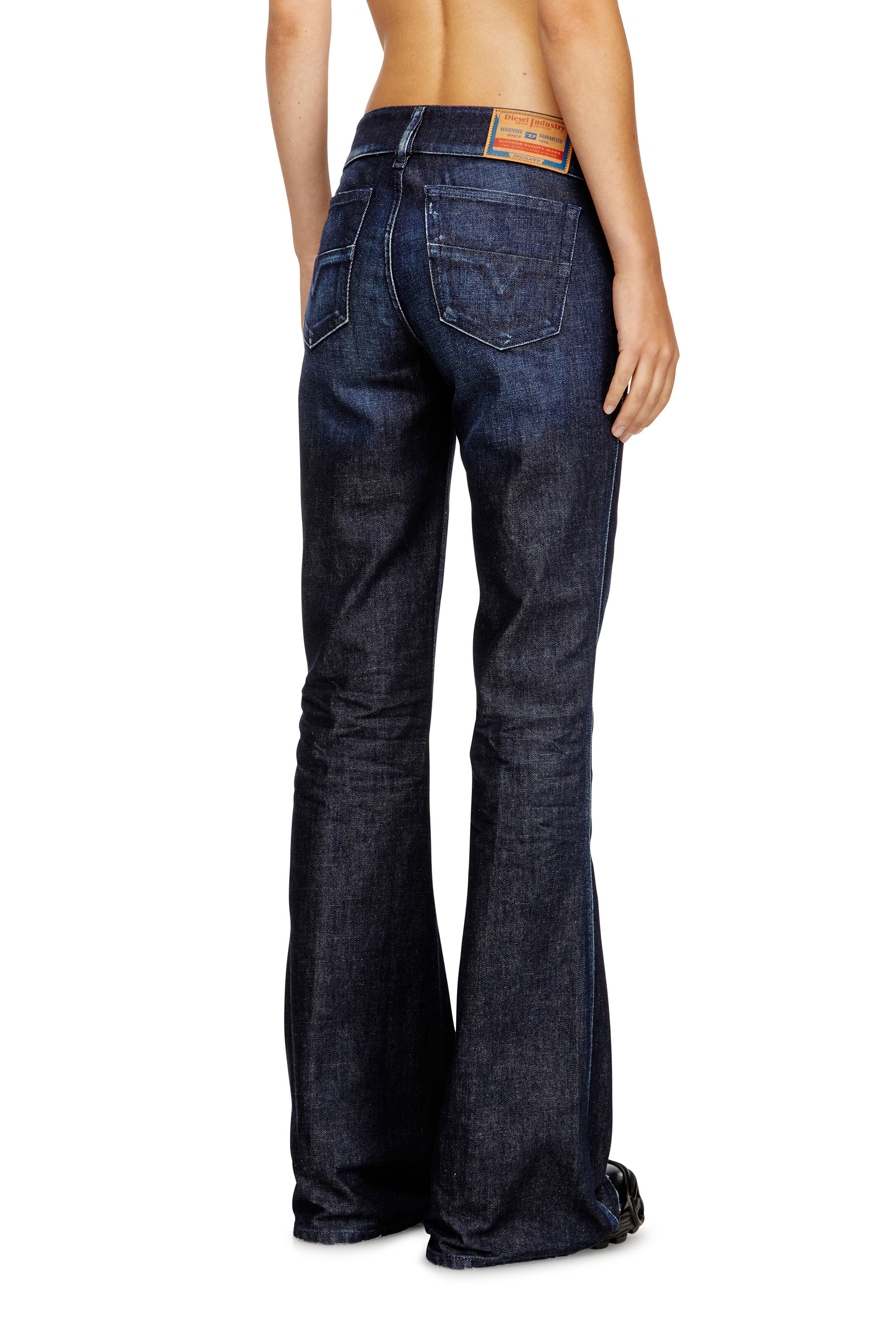 Diesel - Damen Bootcut Jeans D-Hush 09M19, Dunkelblau - 4