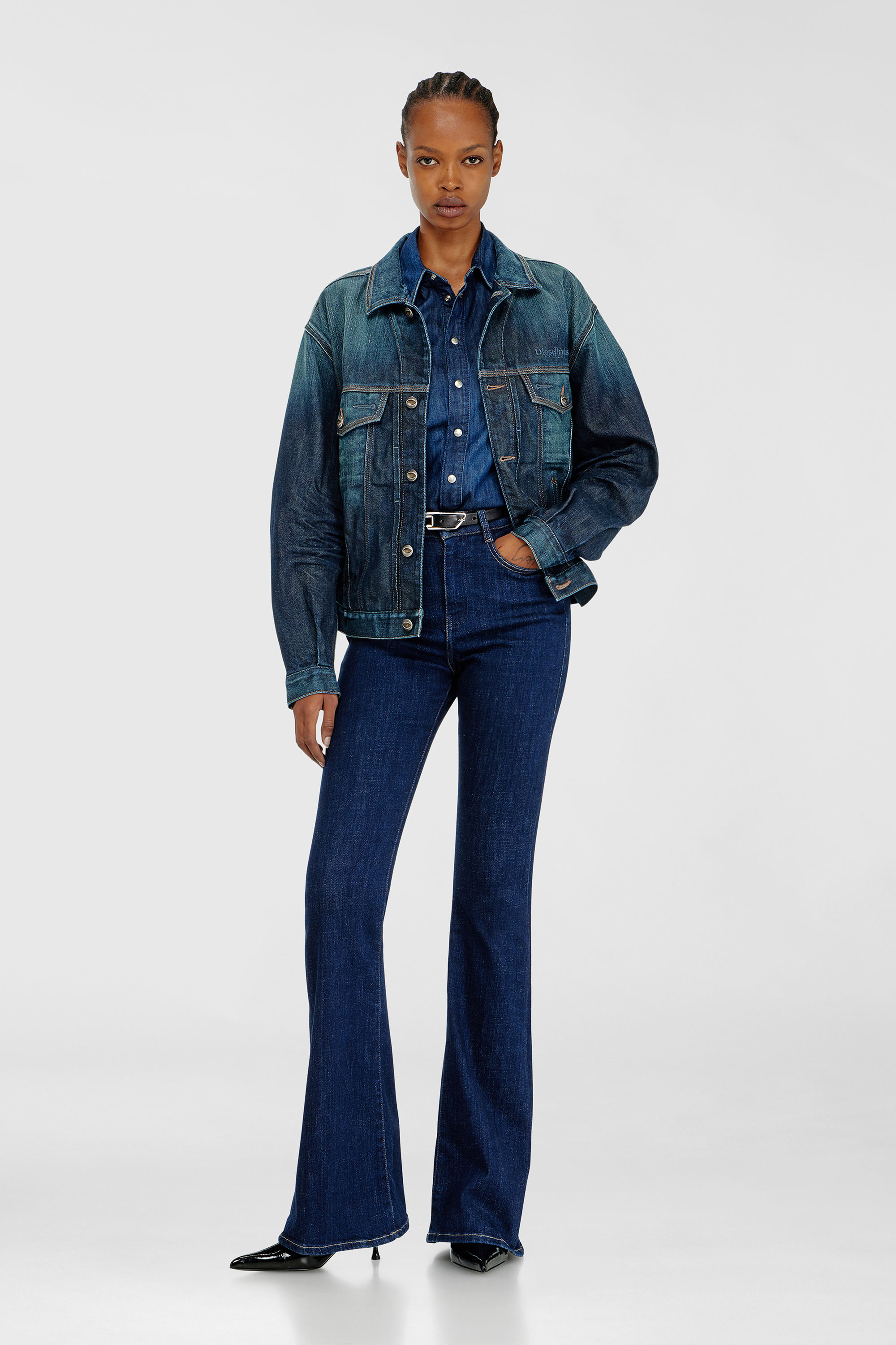 Diesel - D-DENVER-CL, Unisex Trucker-Jacke aus selvedge denim in Mittelblau - 7