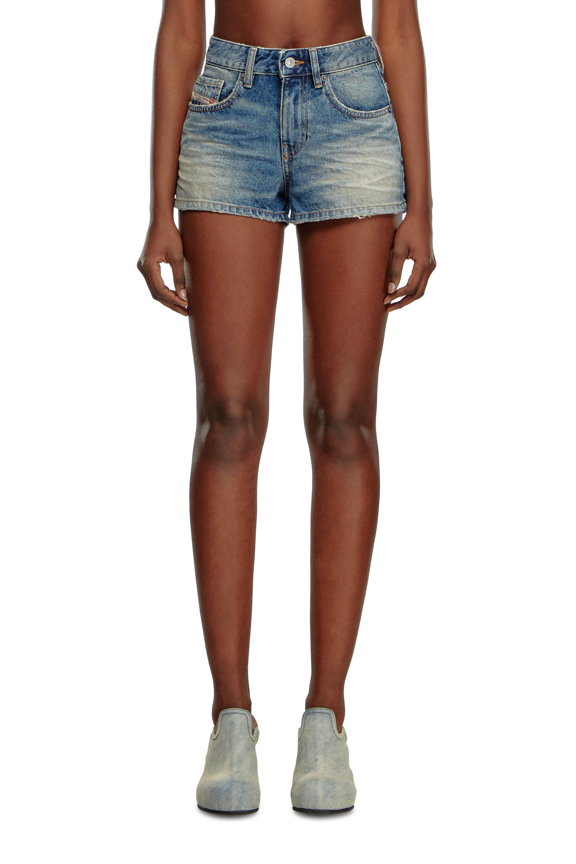 Diesel - DE-YUBA, Damen Shorts aus Denim in Mittelblau - 3