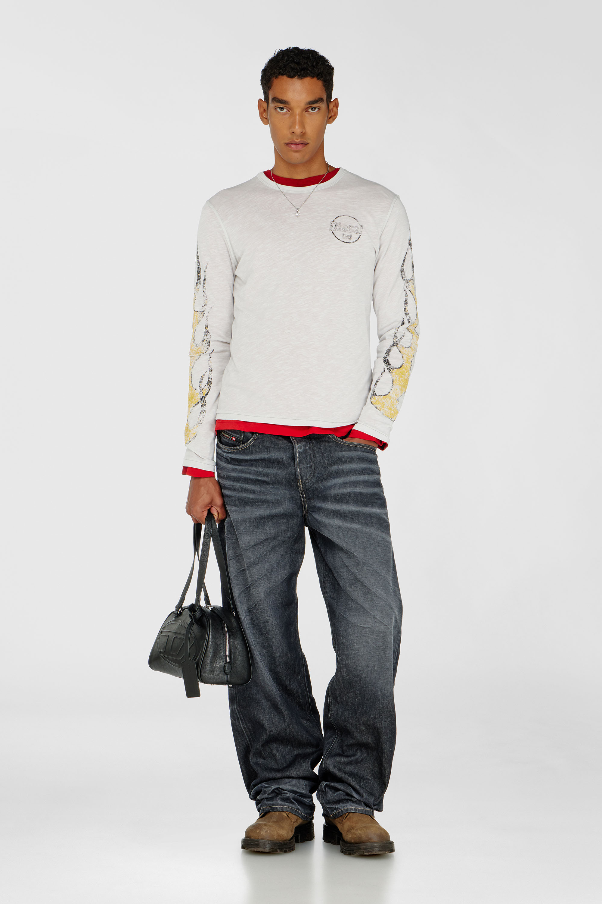 Diesel - T-NOTS-LS, Herren Langarm-T-Shirt aus Slub-Jersey mit Crack-Print in Wei&szlig; - 1